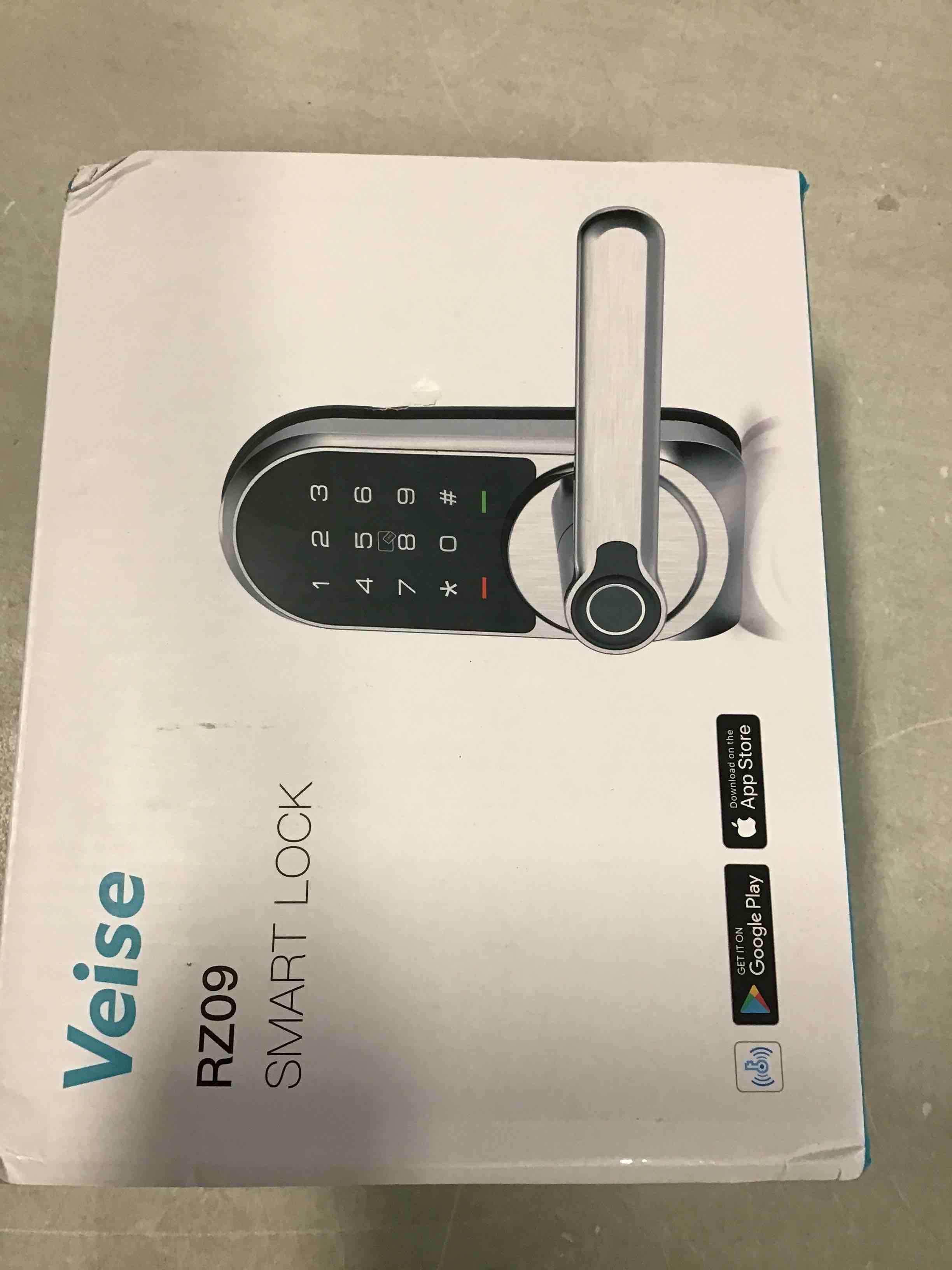 https://s3.amazonaws.com/lotting-images-prod/bidfta/BLU6661758_1720798082914.jpeg