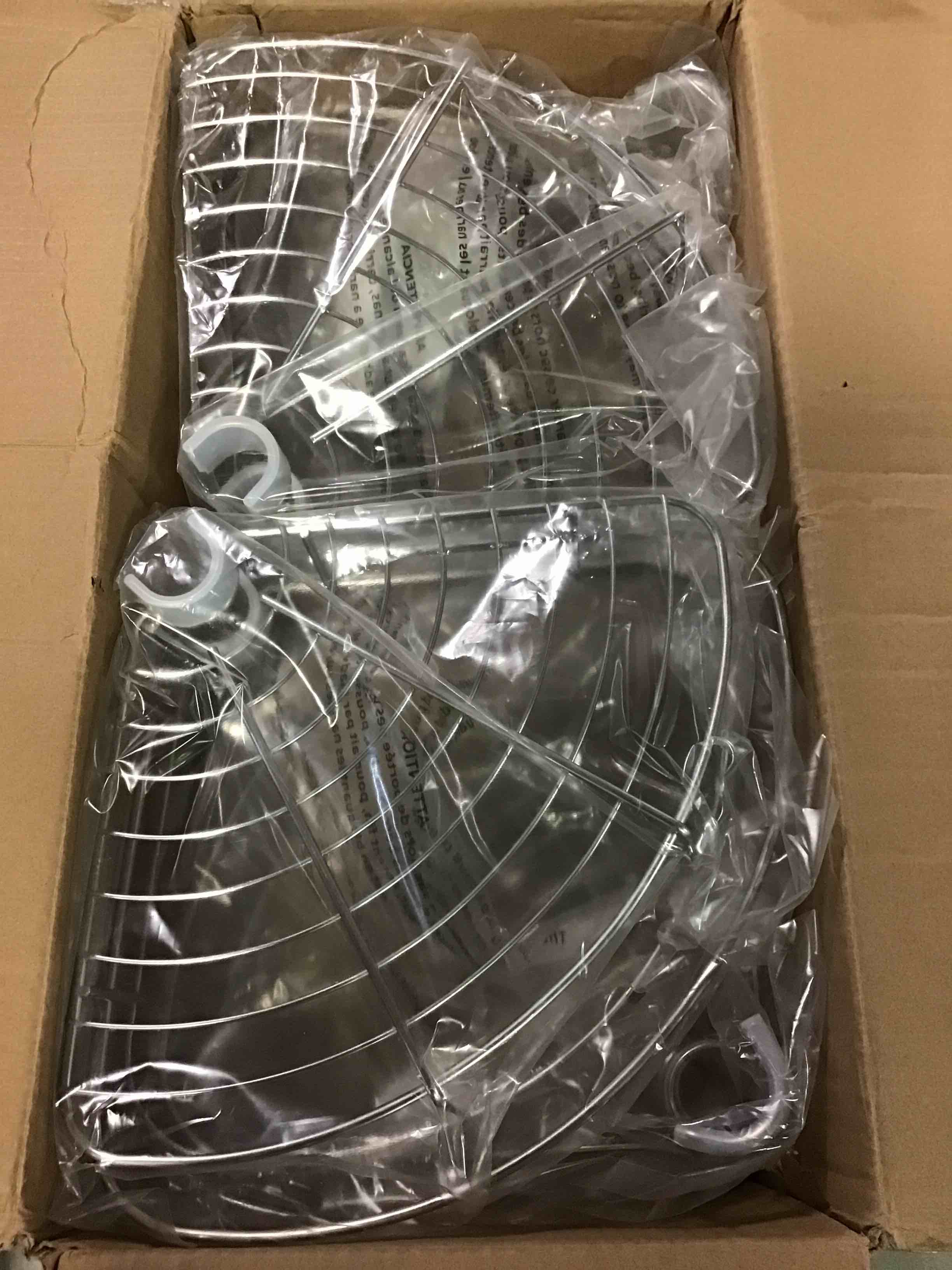 https://s3.amazonaws.com/lotting-images-prod/bidfta/BLU6662266_1719573307411.jpeg
