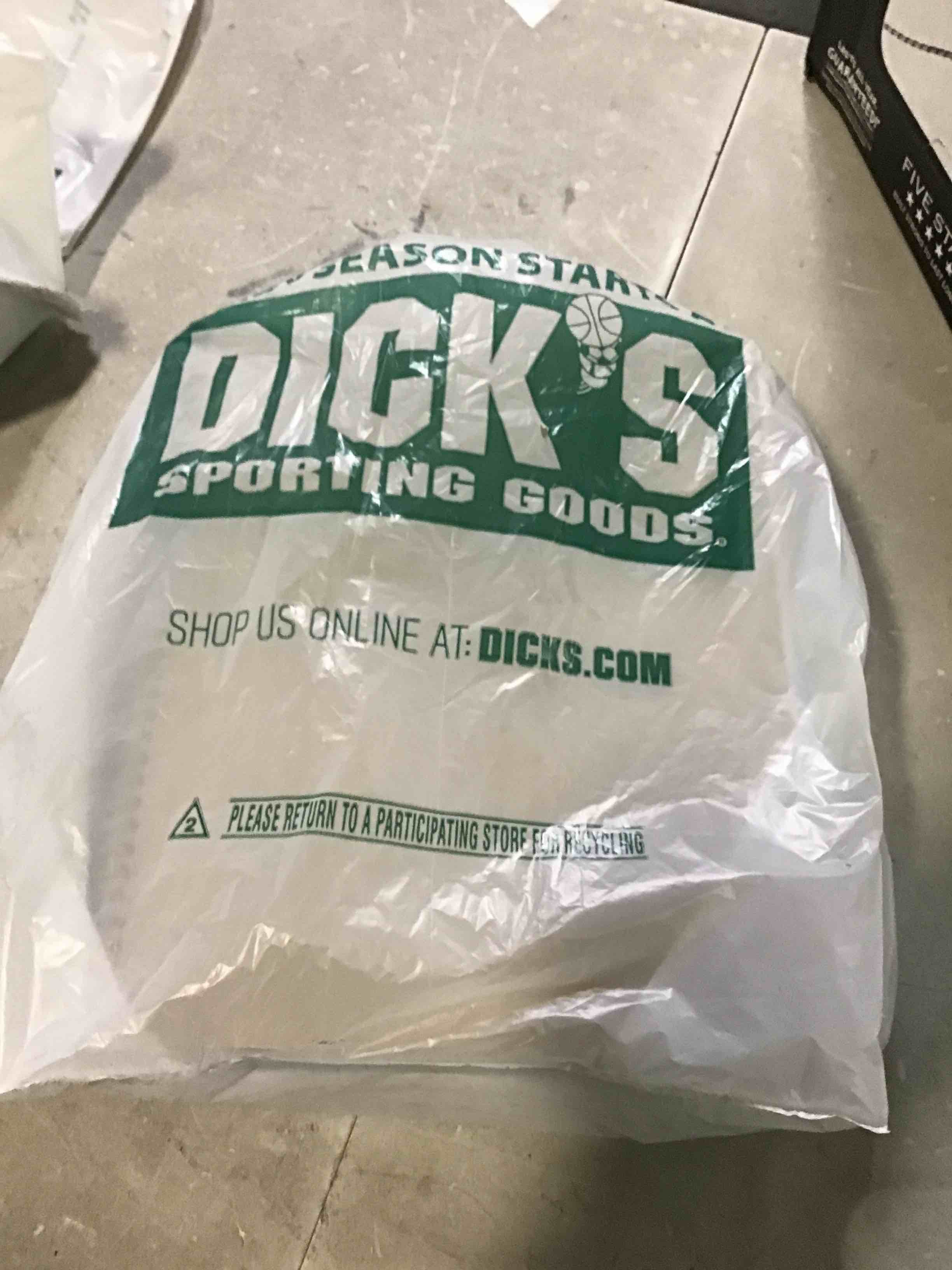 https://s3.amazonaws.com/lotting-images-prod/bidfta/BLU6662472_1719854262000.jpeg