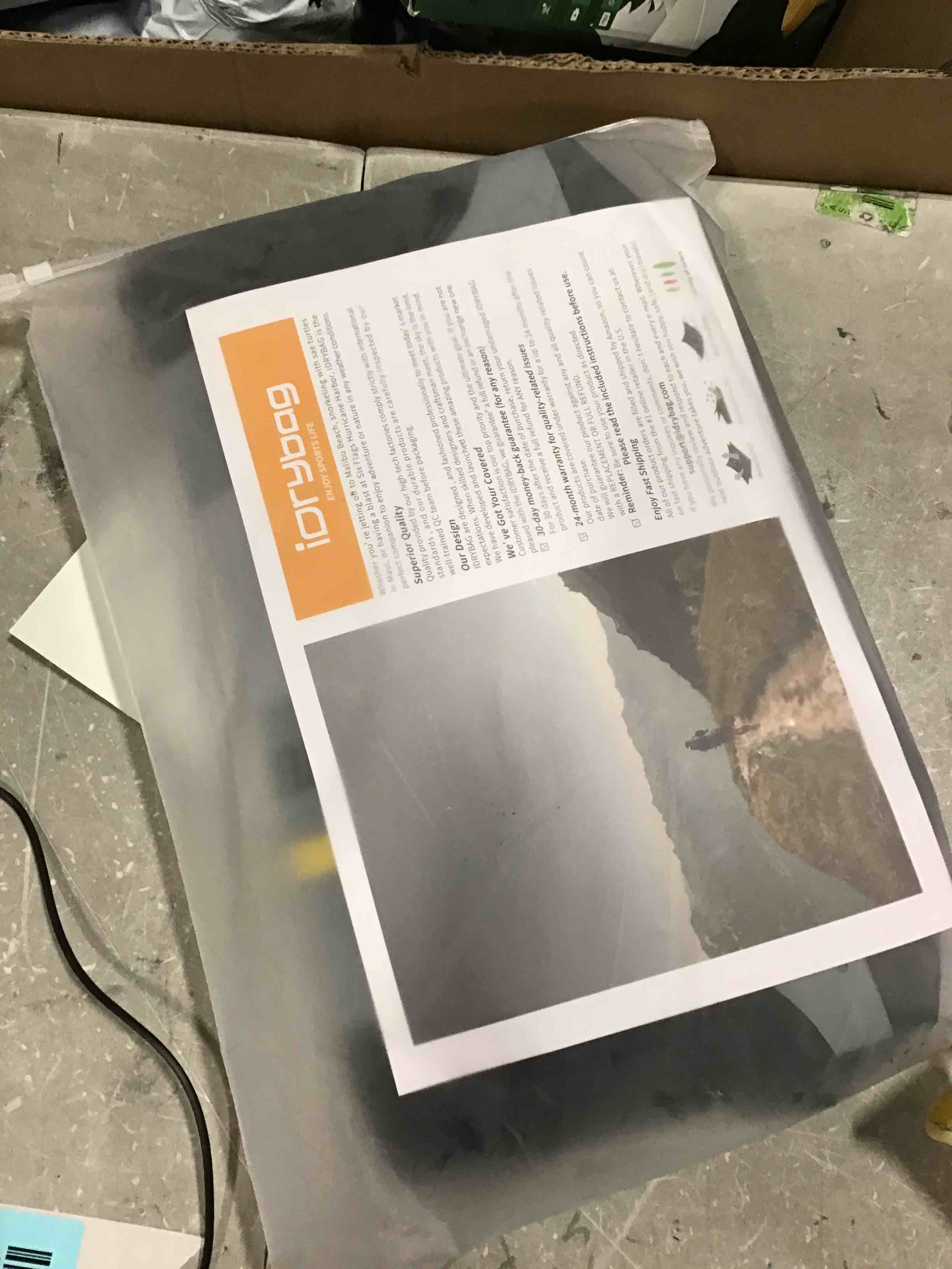 https://s3.amazonaws.com/lotting-images-prod/bidfta/BLU6662496_1719942790053.jpeg