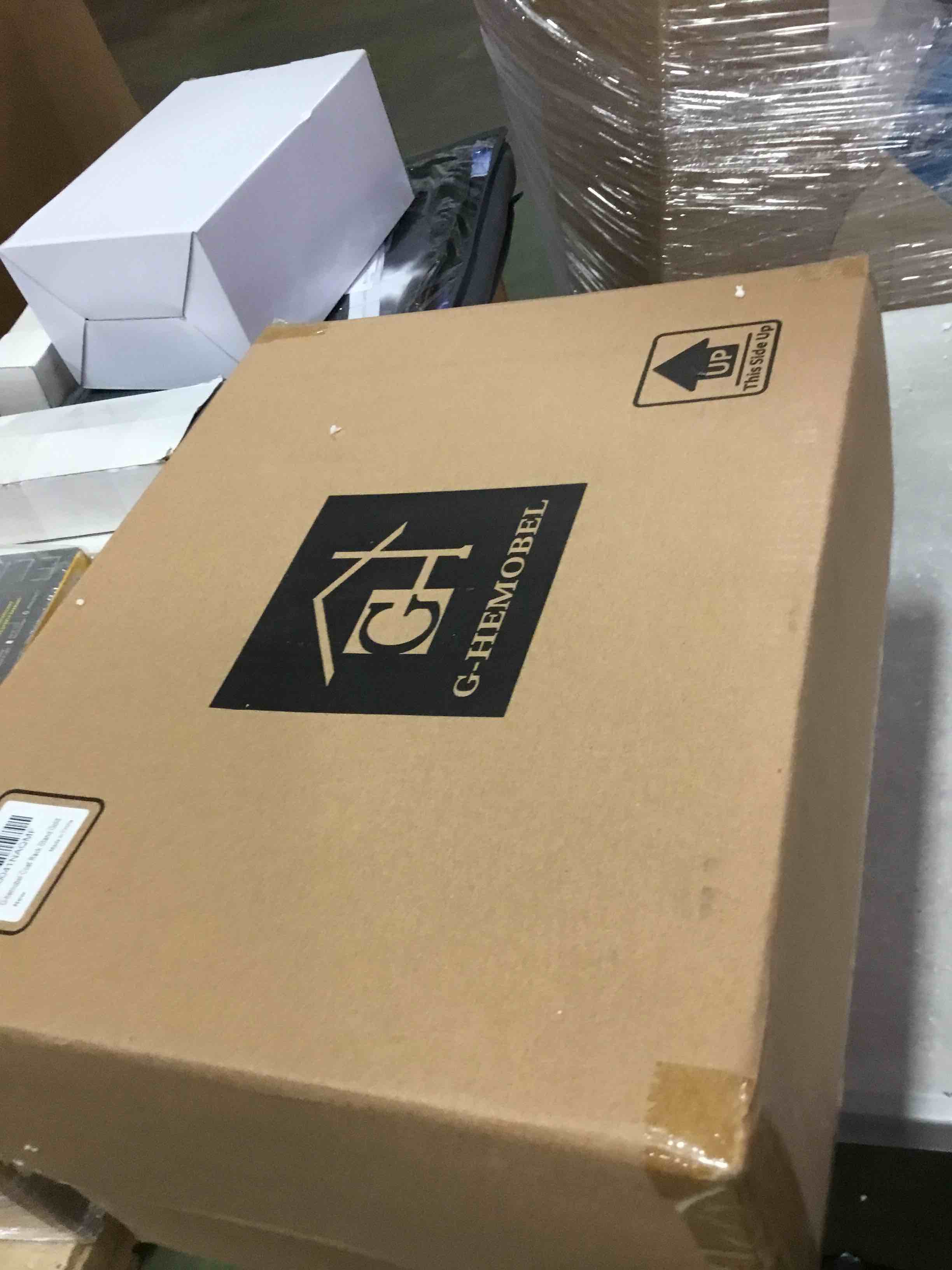 https://s3.amazonaws.com/lotting-images-prod/bidfta/BLU6663212_1720621253837.jpeg