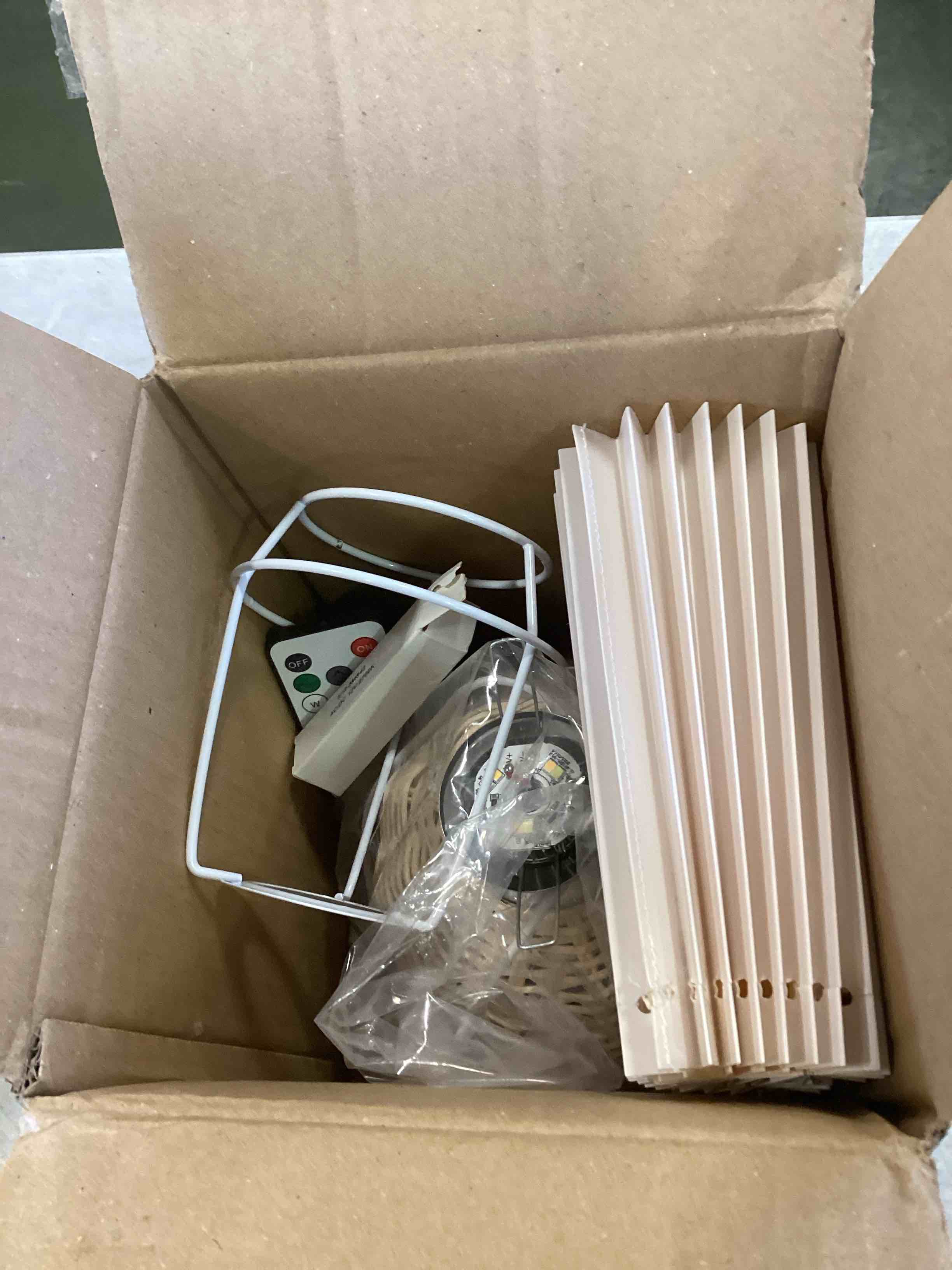 https://s3.amazonaws.com/lotting-images-prod/bidfta/BLU6664039_1719584567723.jpeg