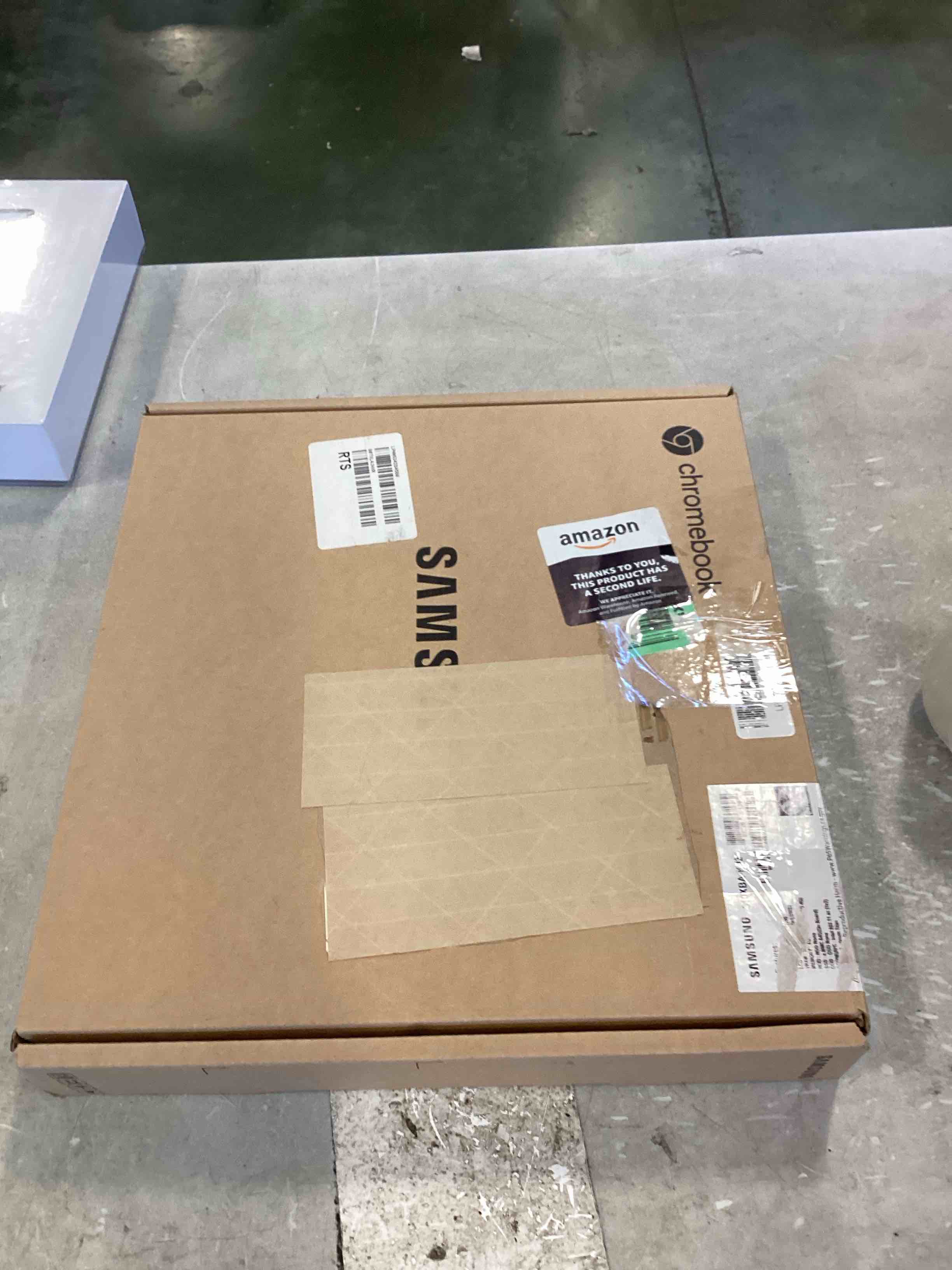 https://s3.amazonaws.com/lotting-images-prod/bidfta/BLU6664186_1719847446009.jpeg