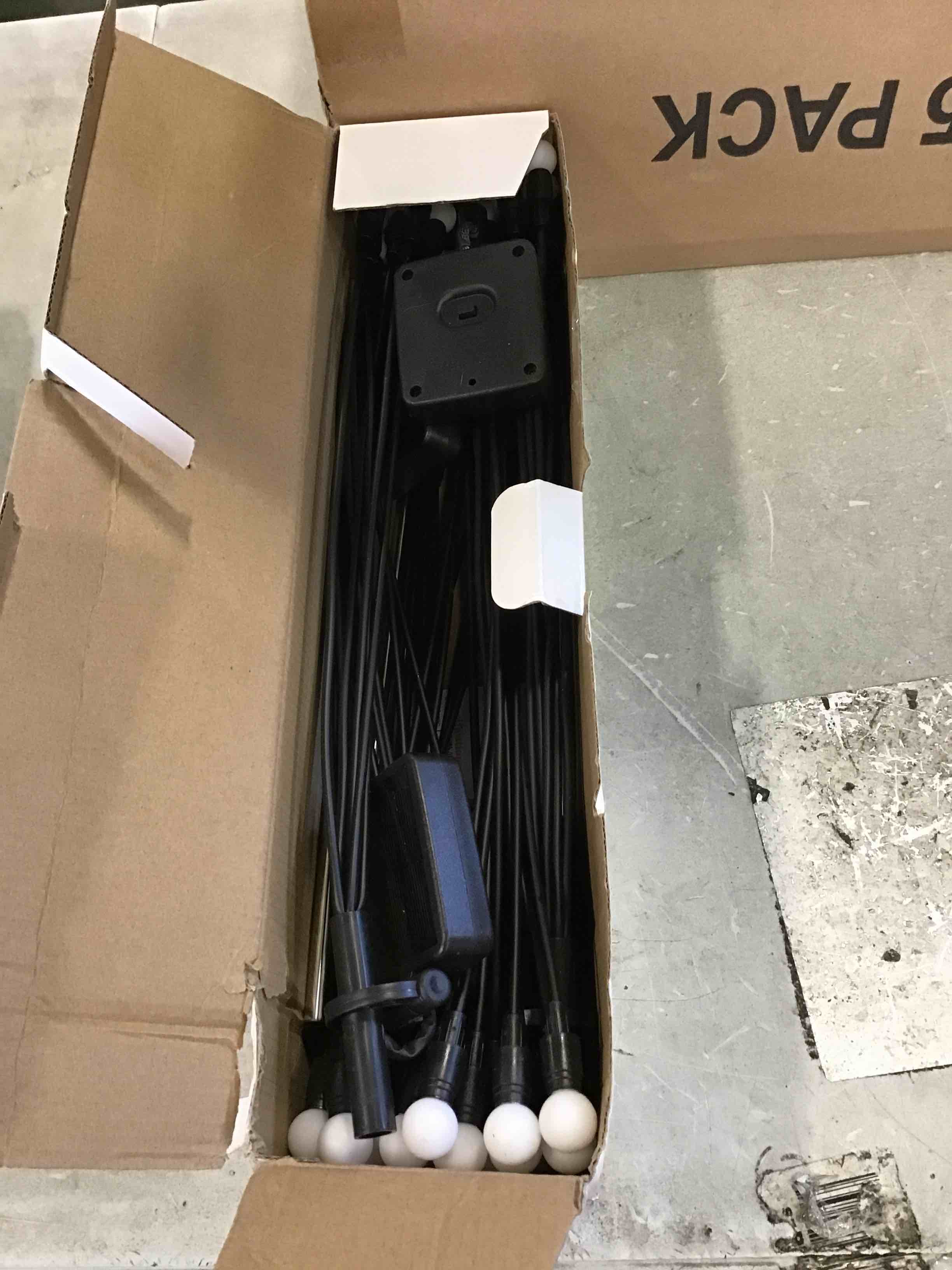 https://s3.amazonaws.com/lotting-images-prod/bidfta/BLU6664692_1720019711808.jpeg