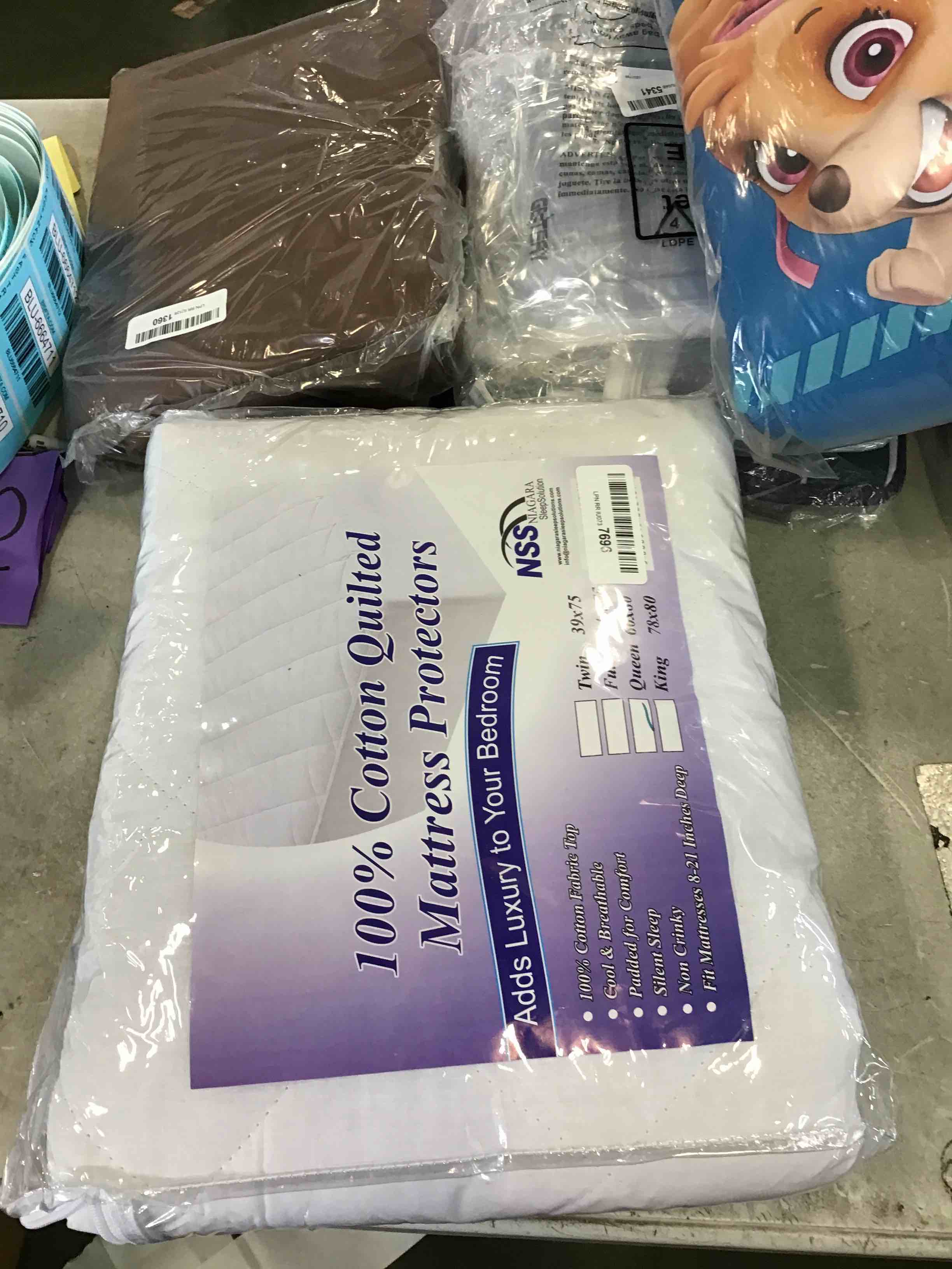 https://s3.amazonaws.com/lotting-images-prod/bidfta/BLU6664708_1720021173311.jpeg
