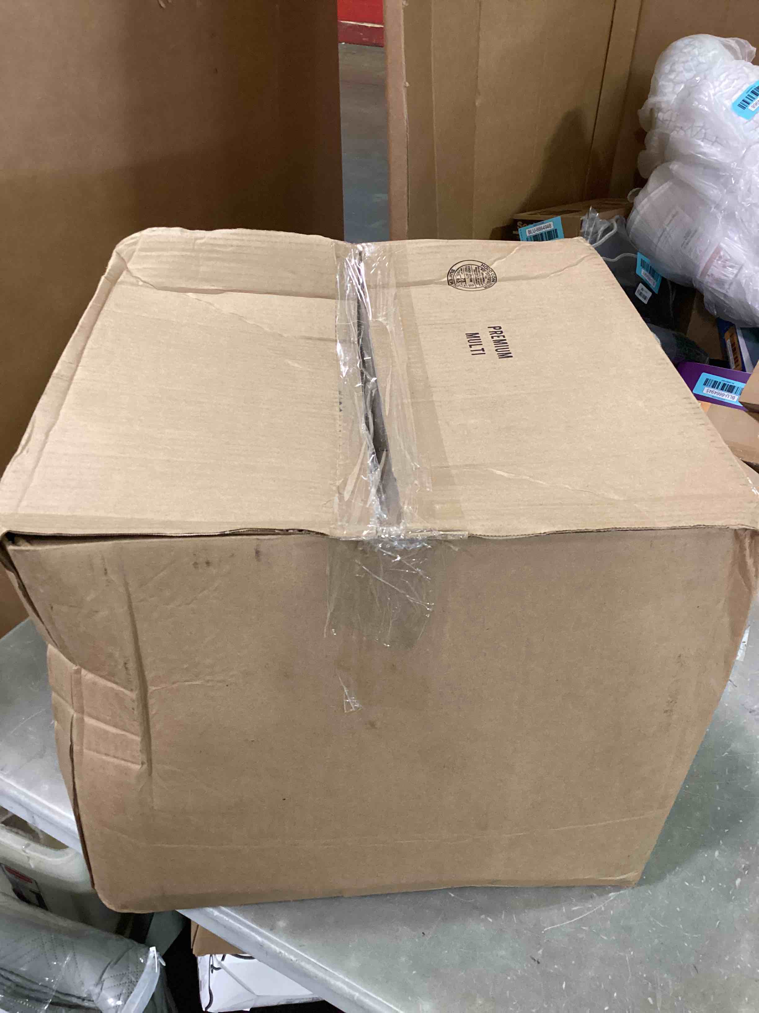 https://s3.amazonaws.com/lotting-images-prod/bidfta/BLU6664971_1719516265723.jpeg