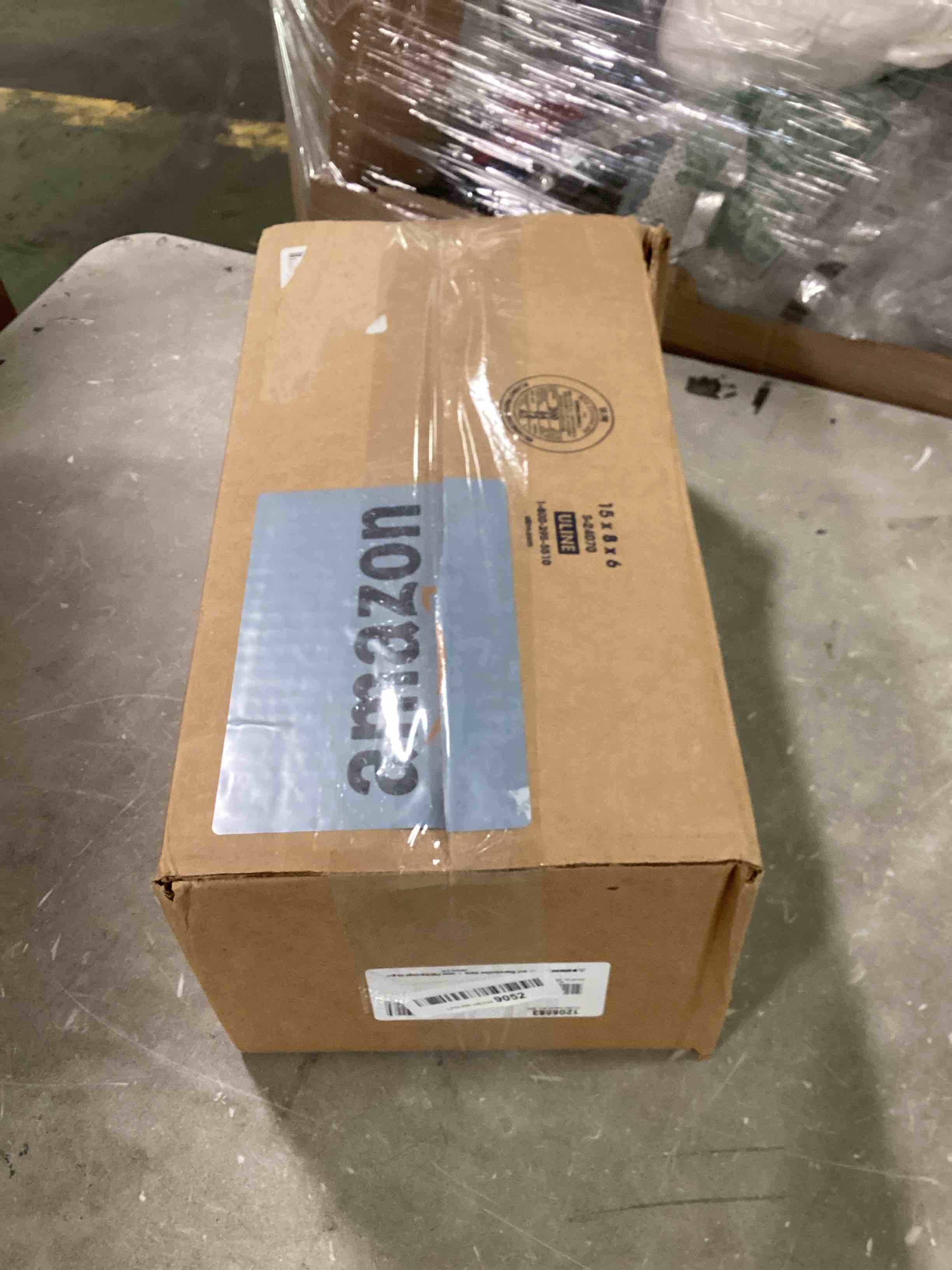 https://s3.amazonaws.com/lotting-images-prod/bidfta/BLU6665422_1719861824849.jpeg