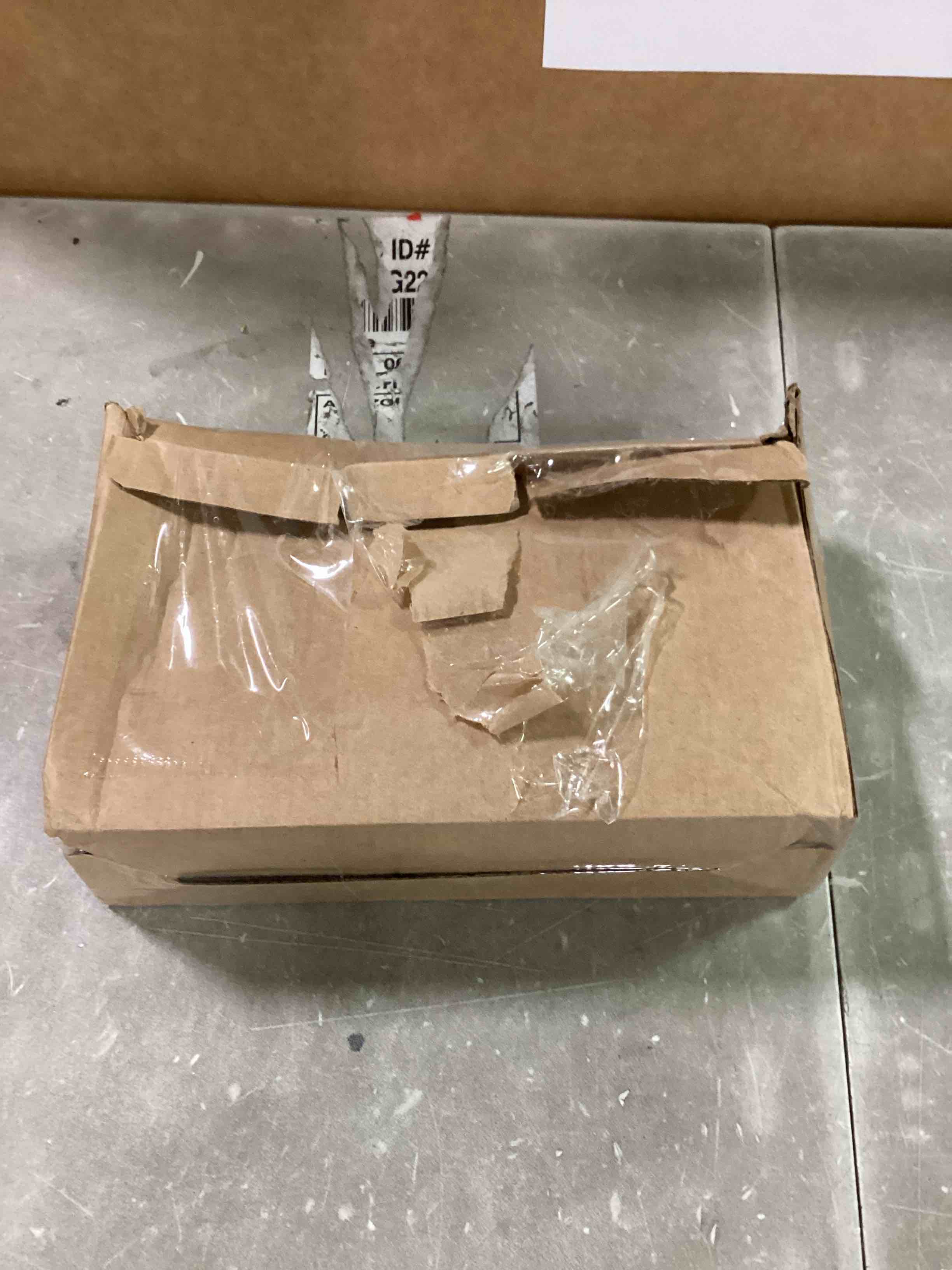 https://s3.amazonaws.com/lotting-images-prod/bidfta/BLU6665657_1719941935665.jpeg