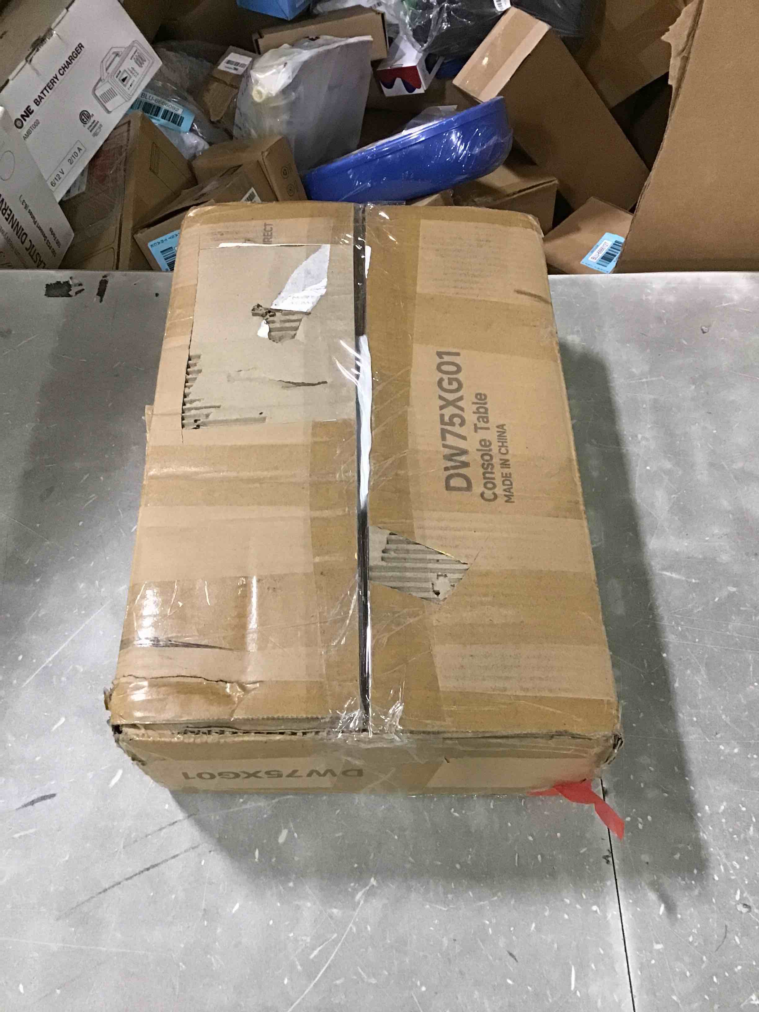 https://s3.amazonaws.com/lotting-images-prod/bidfta/BLU6666128_1720181583313.jpeg