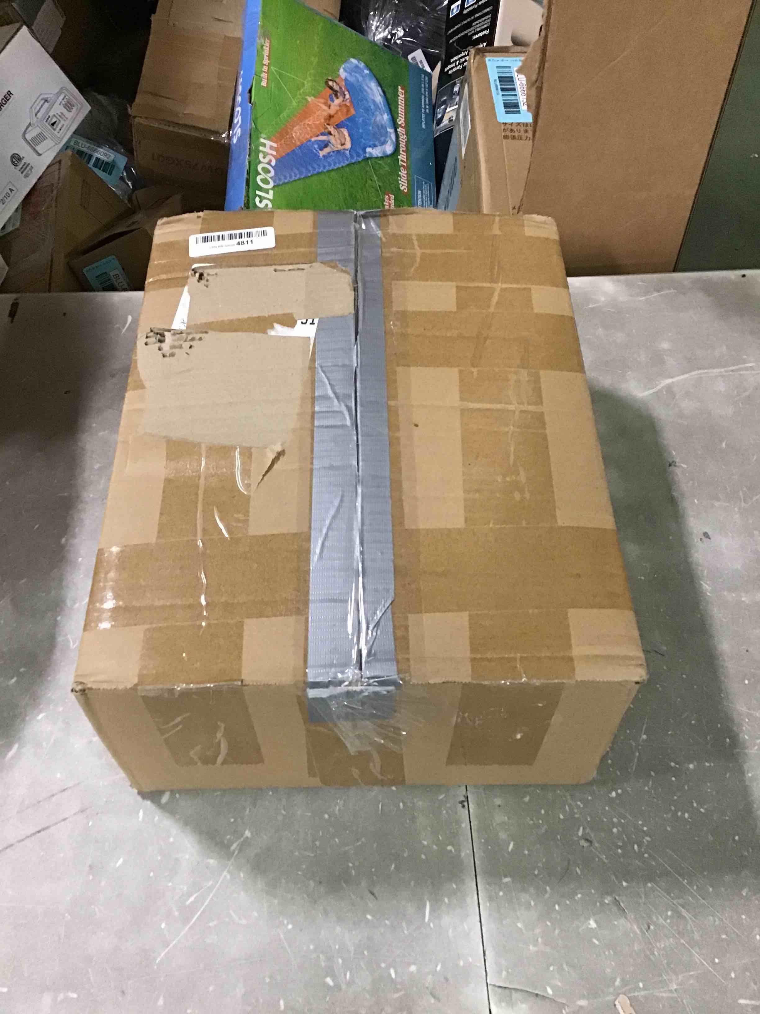 https://s3.amazonaws.com/lotting-images-prod/bidfta/BLU6666137_1720182202462.jpeg