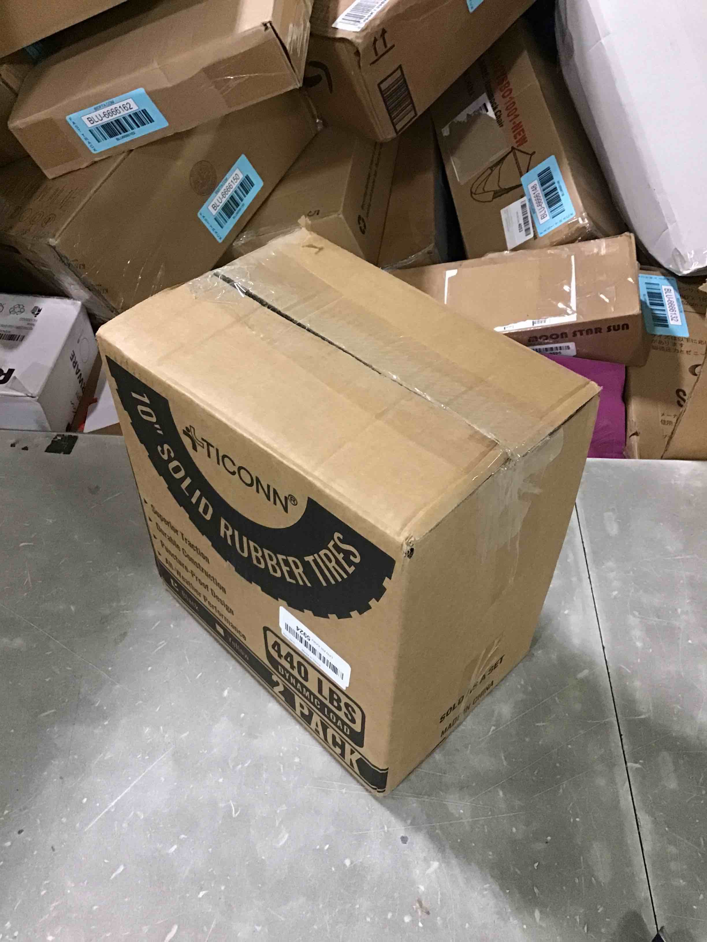https://s3.amazonaws.com/lotting-images-prod/bidfta/BLU6666183_1720185544022.jpeg