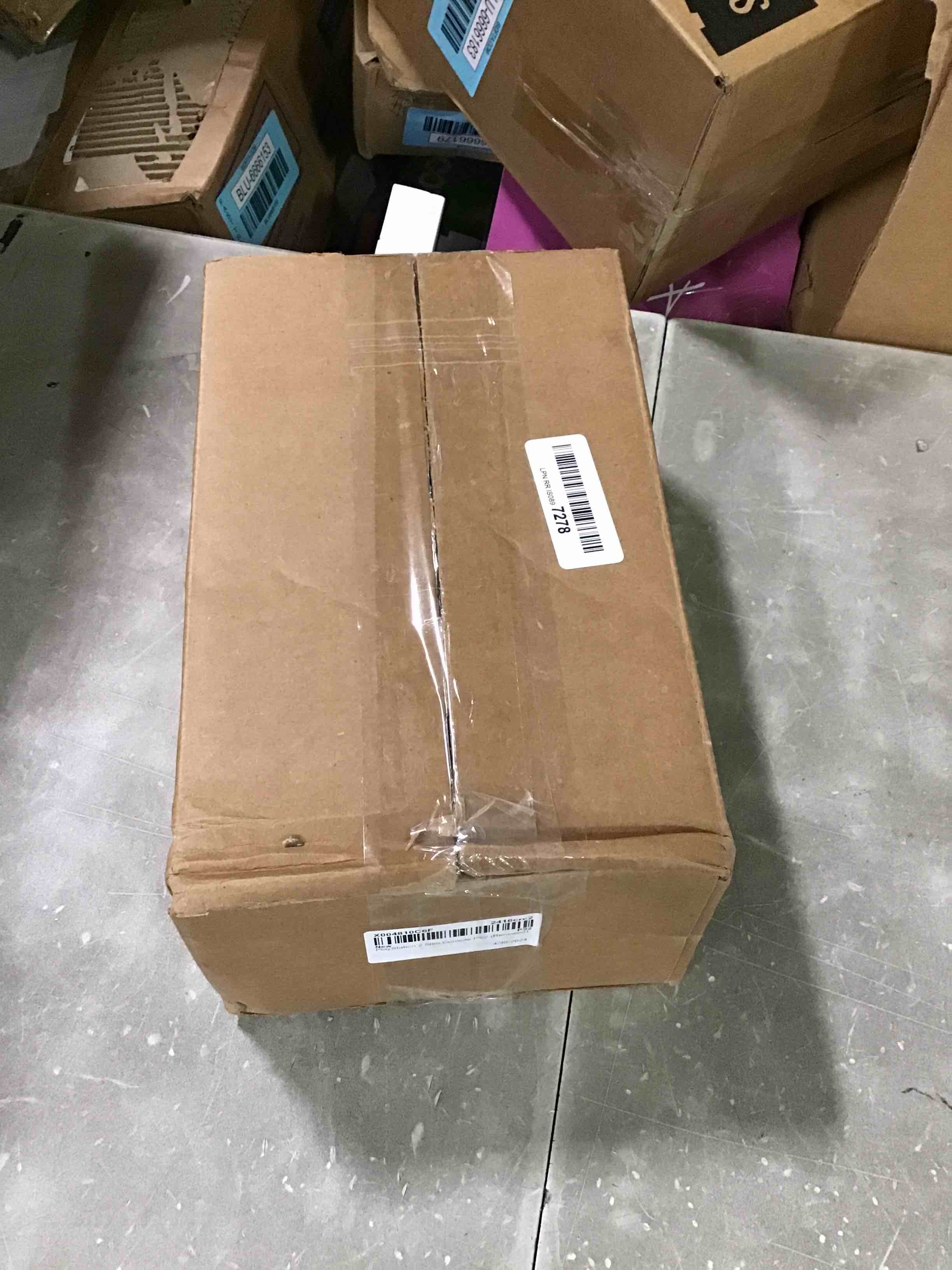https://s3.amazonaws.com/lotting-images-prod/bidfta/BLU6666186_1720185804078.jpeg