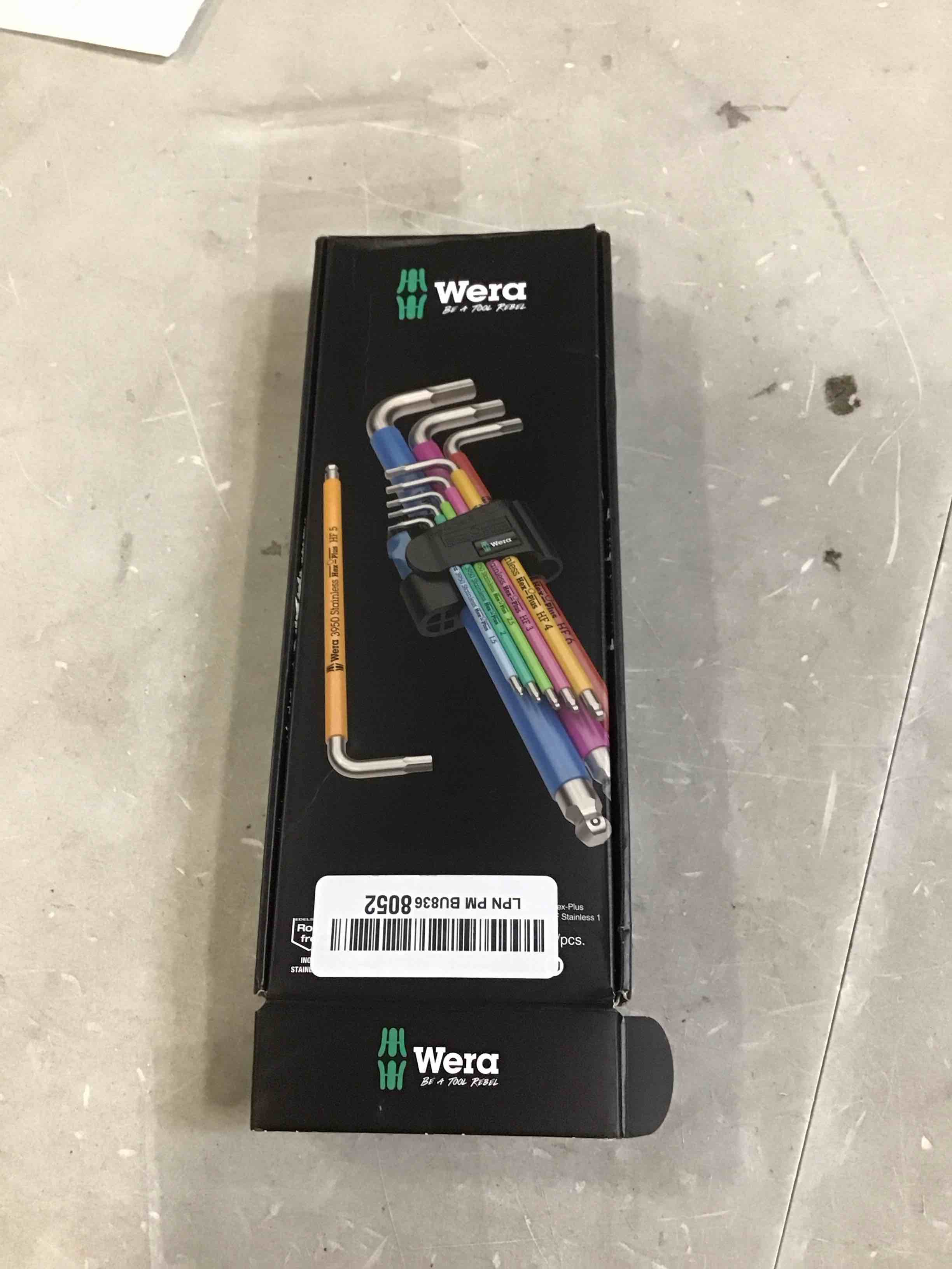 https://s3.amazonaws.com/lotting-images-prod/bidfta/BLU6666682_1720036275202.jpeg