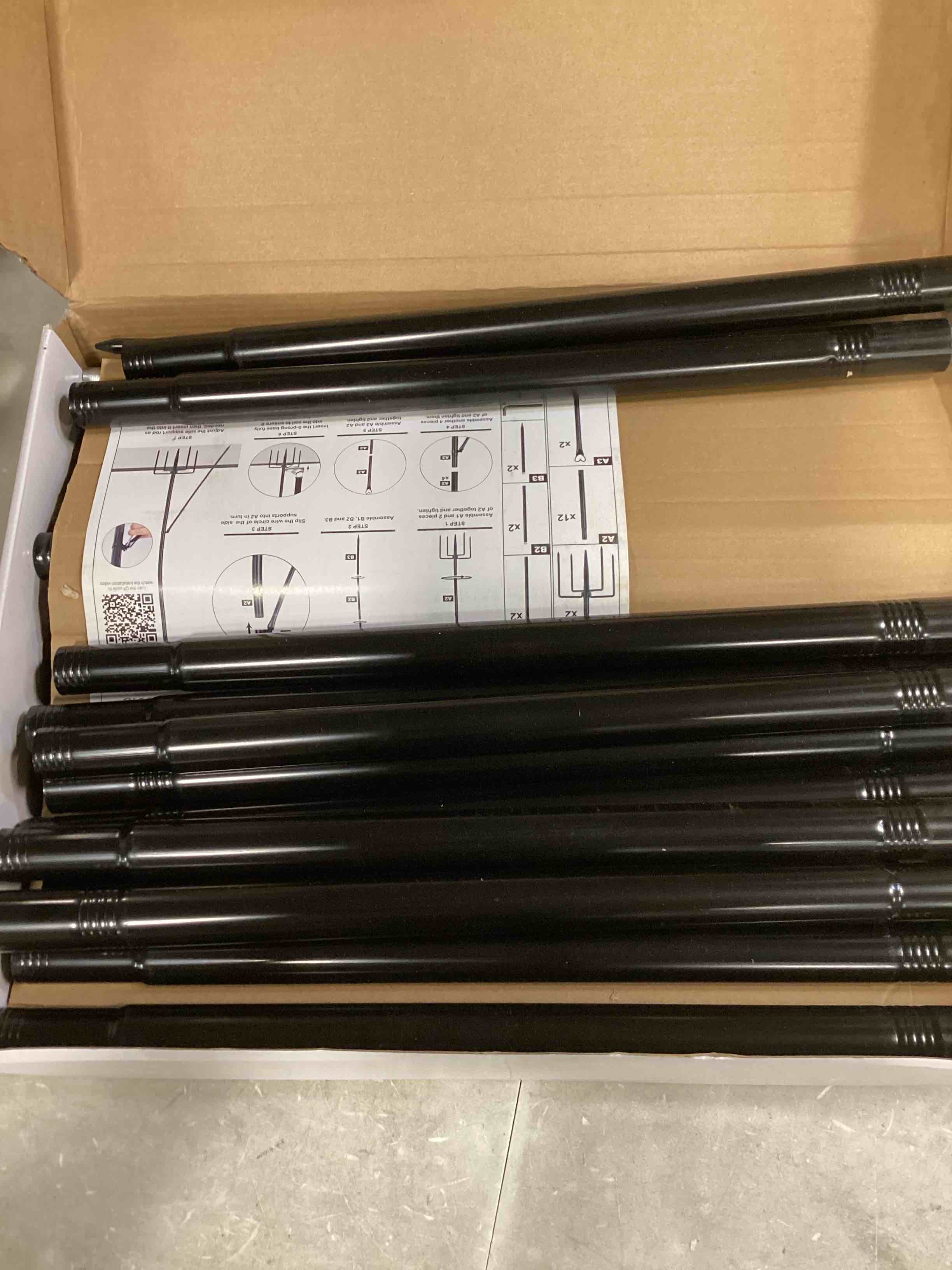 https://s3.amazonaws.com/lotting-images-prod/bidfta/BLU6666765_1720186703199.jpeg