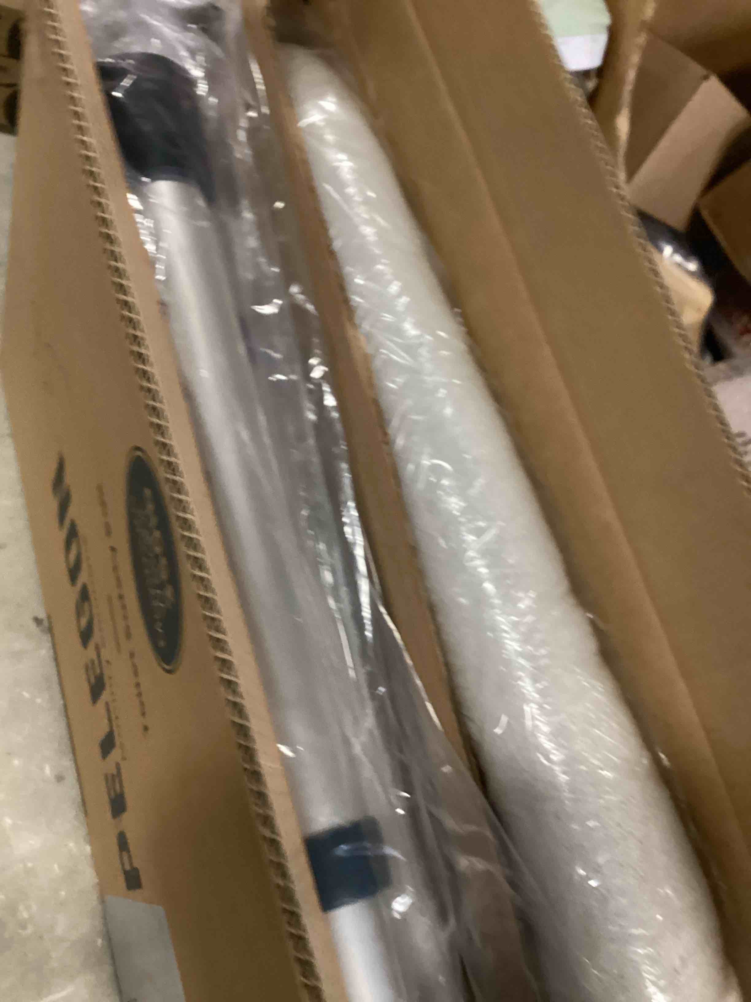 https://s3.amazonaws.com/lotting-images-prod/bidfta/BLU6666952_1720207788696.jpeg