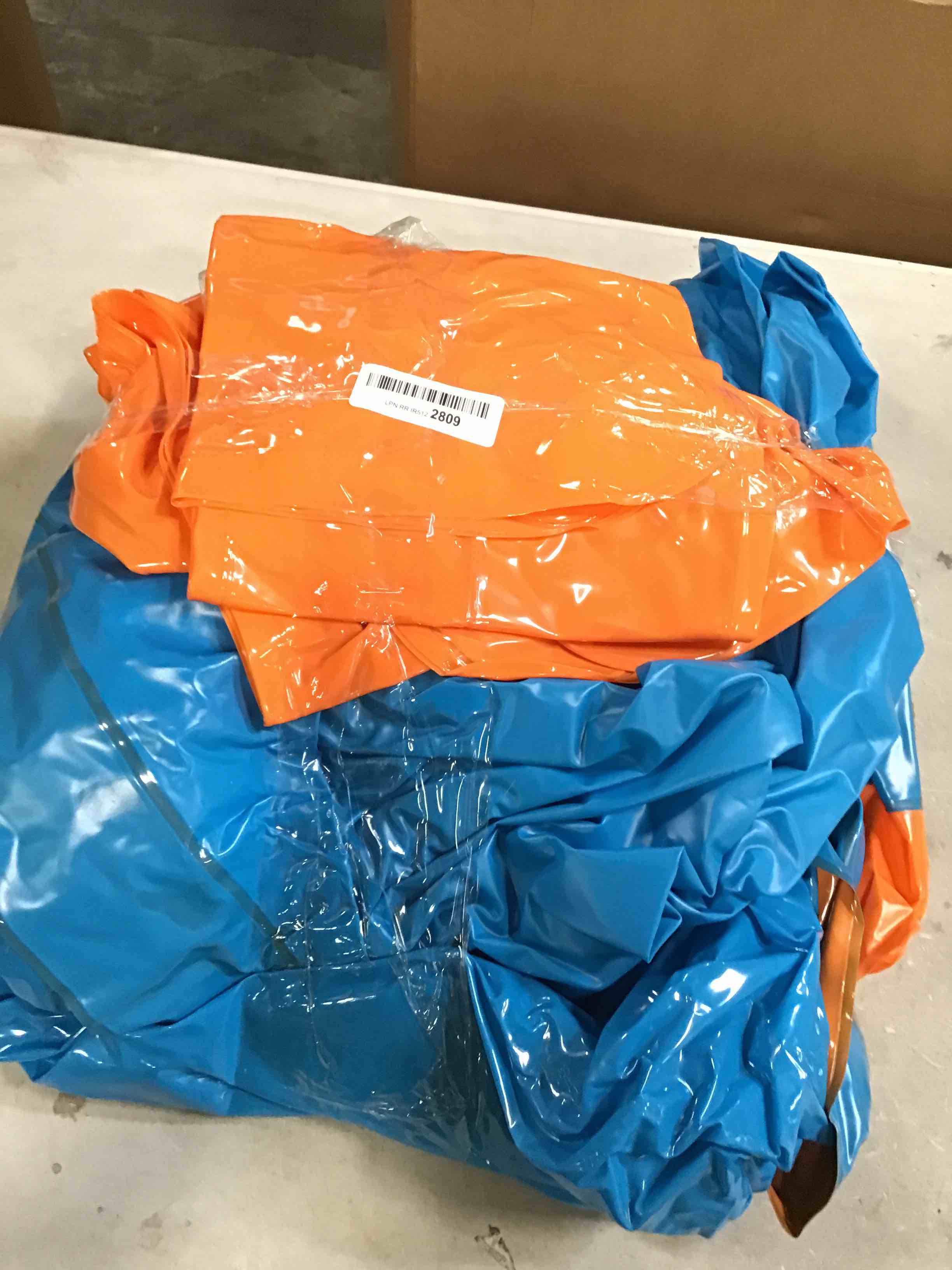 https://s3.amazonaws.com/lotting-images-prod/bidfta/BLU6667152_1720456693183.jpeg