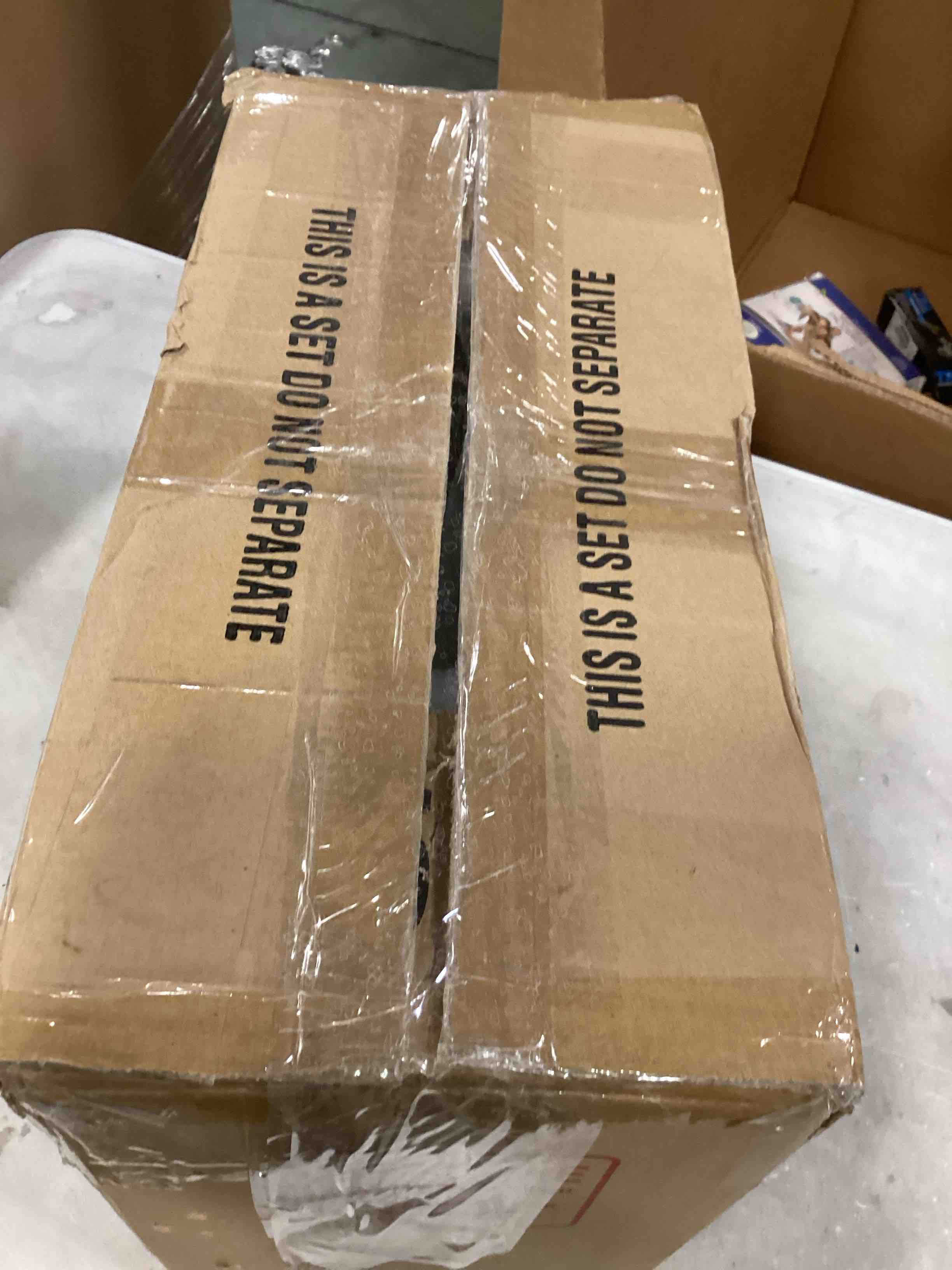 https://s3.amazonaws.com/lotting-images-prod/bidfta/BLU6667348_1720529861715.jpeg