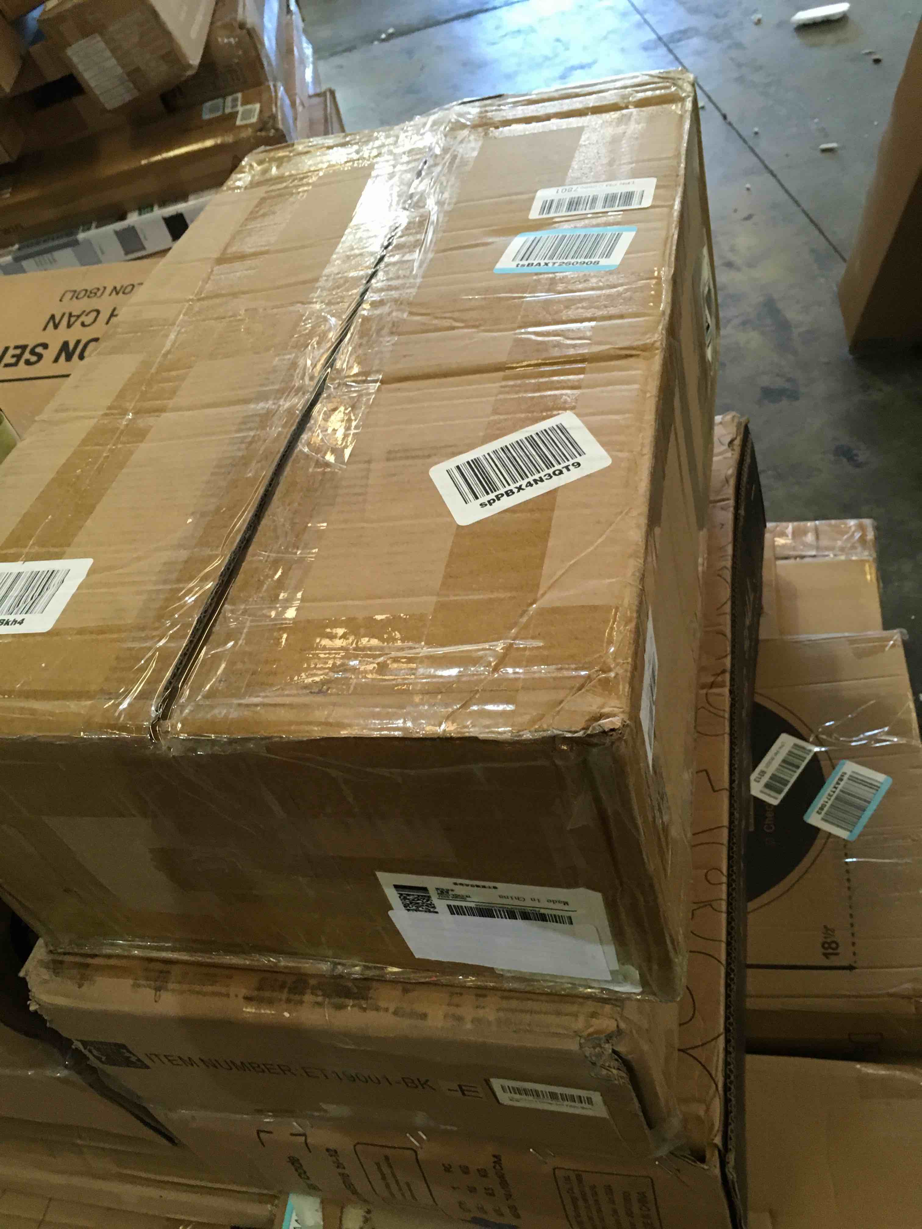 https://s3.amazonaws.com/lotting-images-prod/bidfta/BLU6680161_1727970961144.jpeg