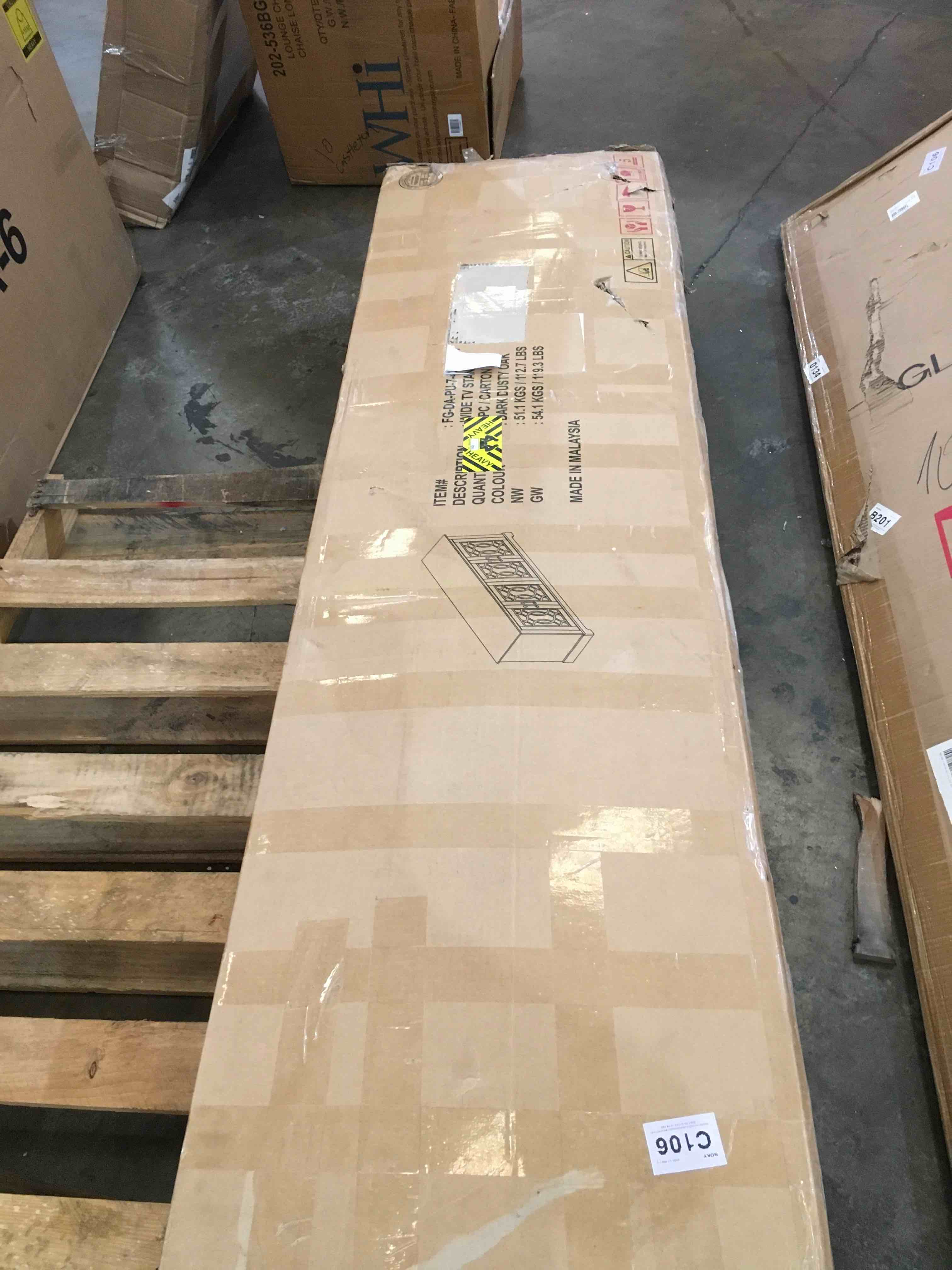 https://s3.amazonaws.com/lotting-images-prod/bidfta/BLU6680459_1728501315766.jpeg