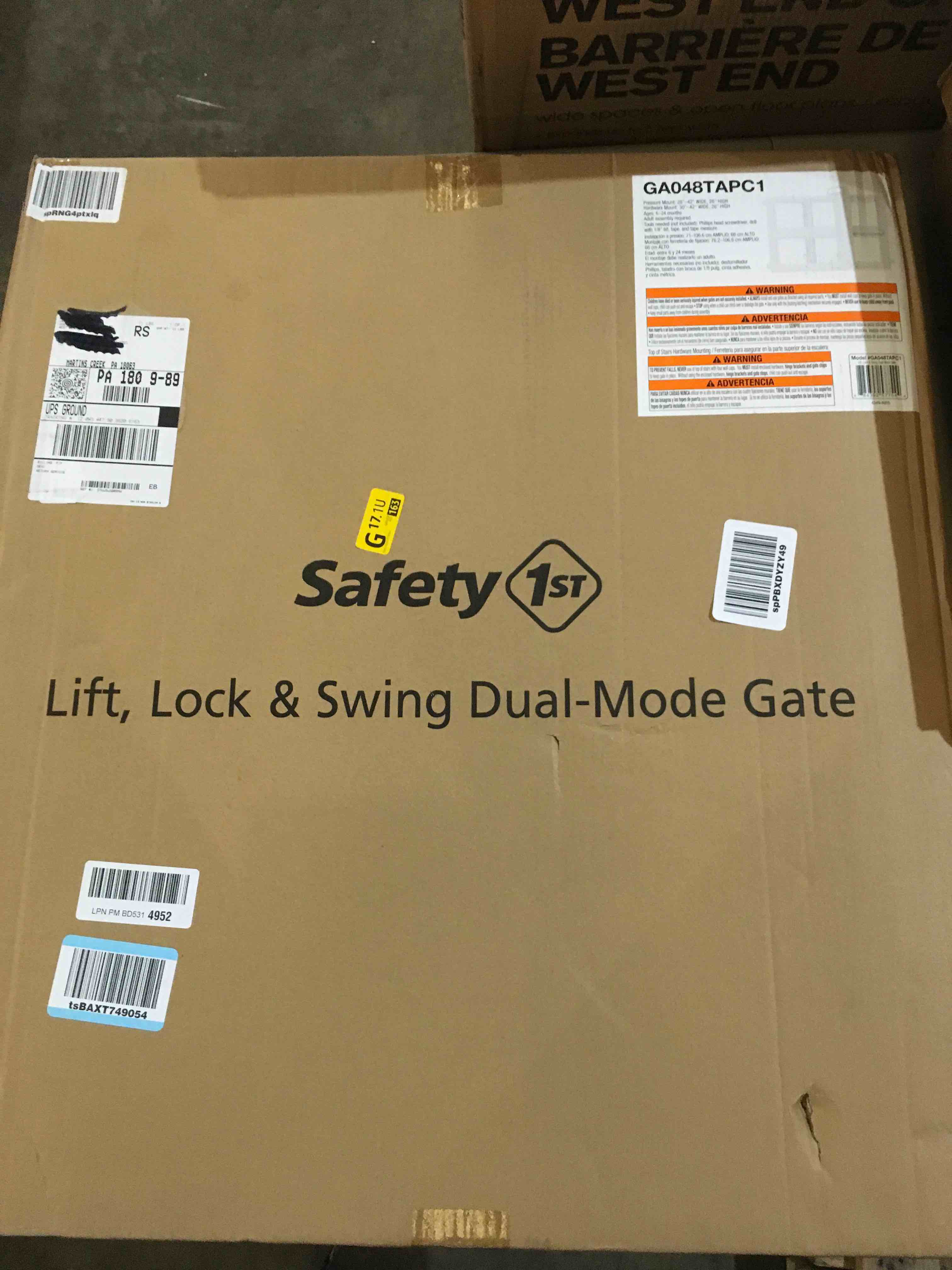 https://s3.amazonaws.com/lotting-images-prod/bidfta/BLU6680709_1729012463311.jpeg