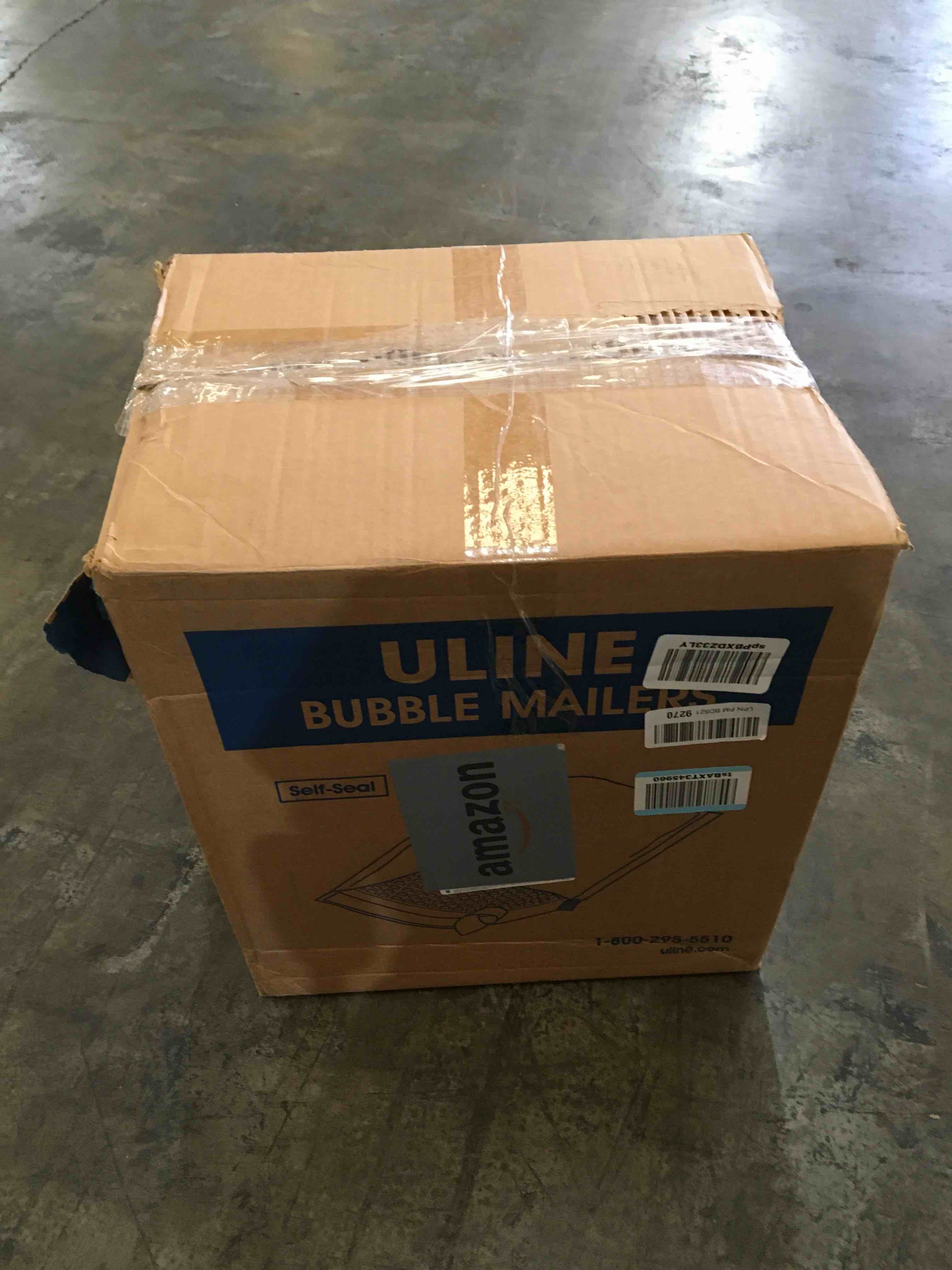 https://s3.amazonaws.com/lotting-images-prod/bidfta/BLU6681617_1725464635690.jpeg