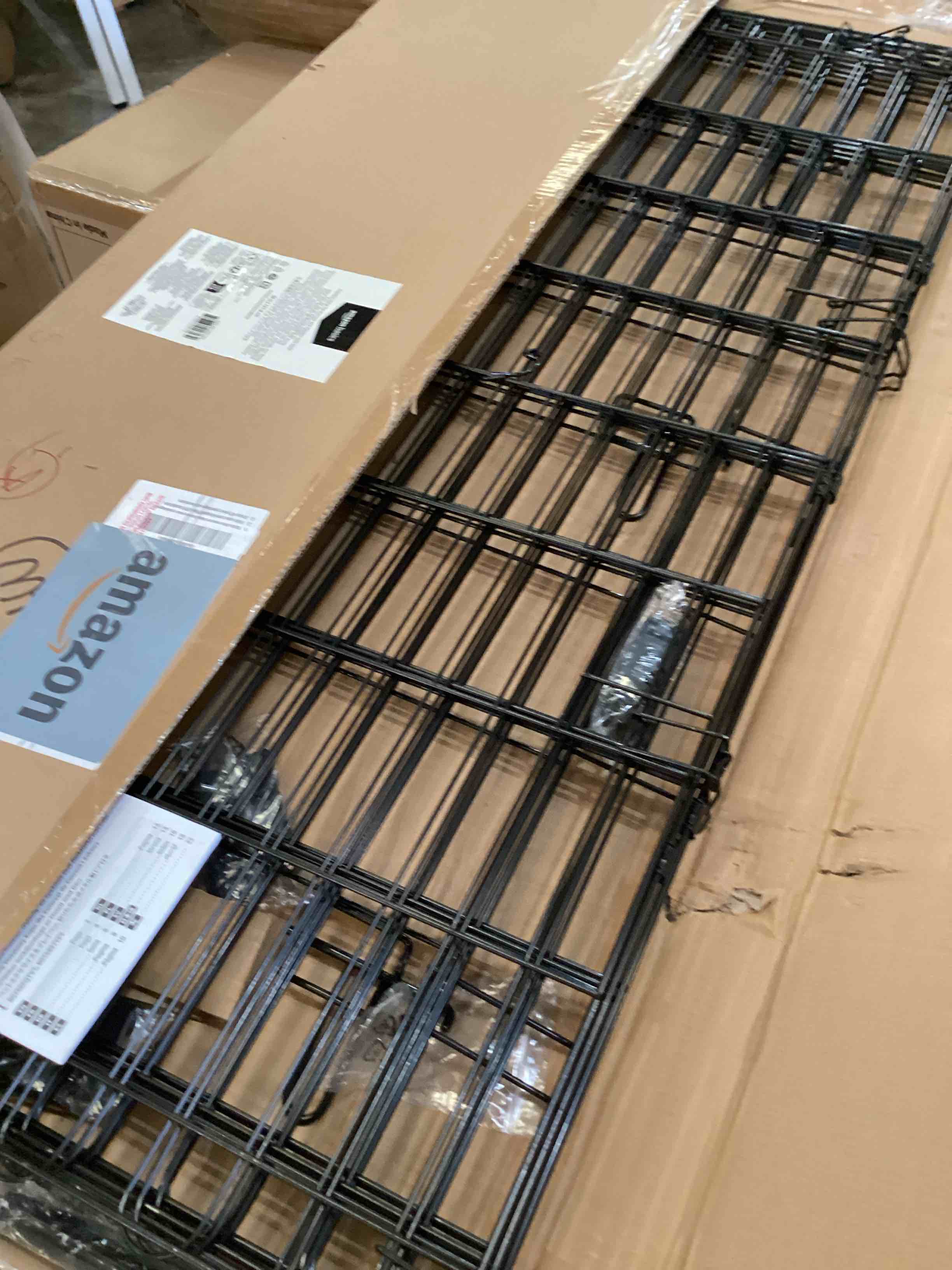 https://s3.amazonaws.com/lotting-images-prod/bidfta/BLU6681863_1726166502982.jpeg