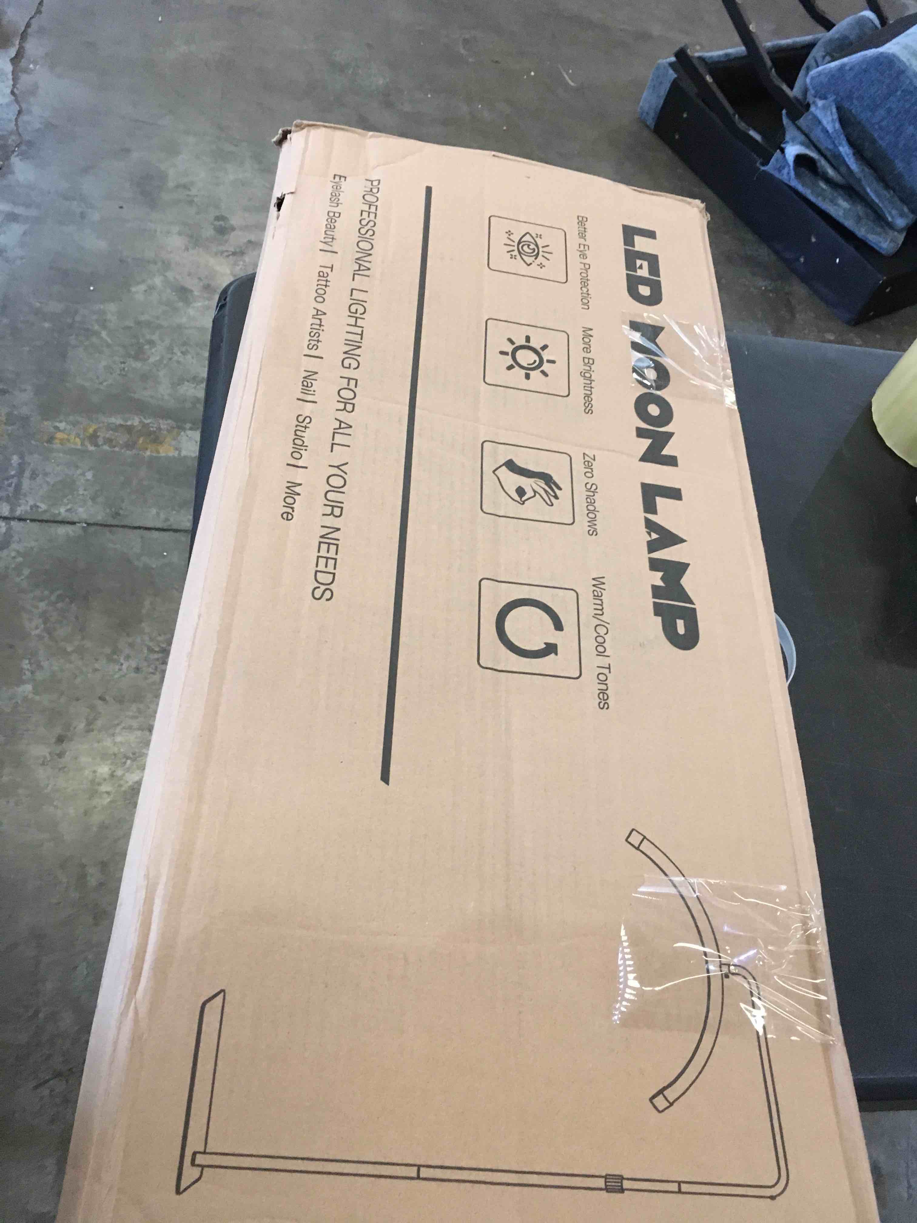 https://s3.amazonaws.com/lotting-images-prod/bidfta/BLU6682081_1726675144592.jpeg