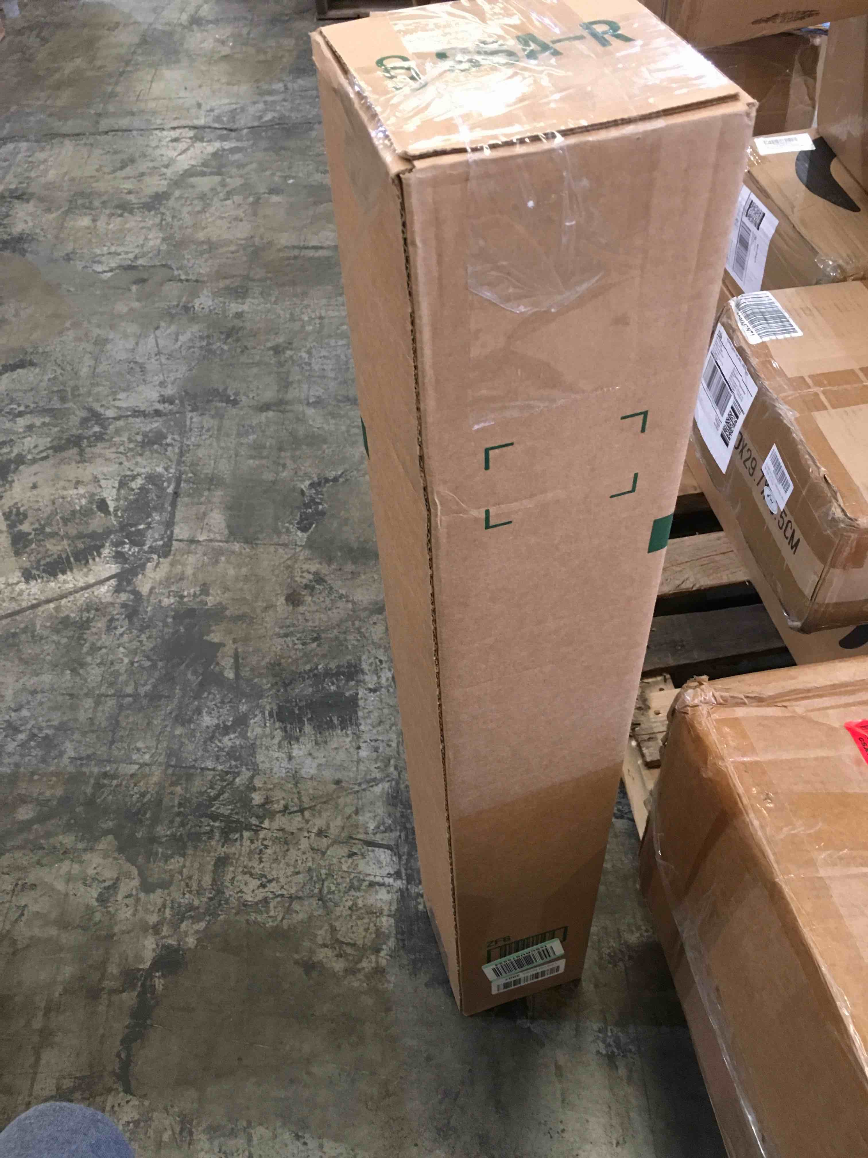 https://s3.amazonaws.com/lotting-images-prod/bidfta/BLU6682087_1726679992906.jpeg