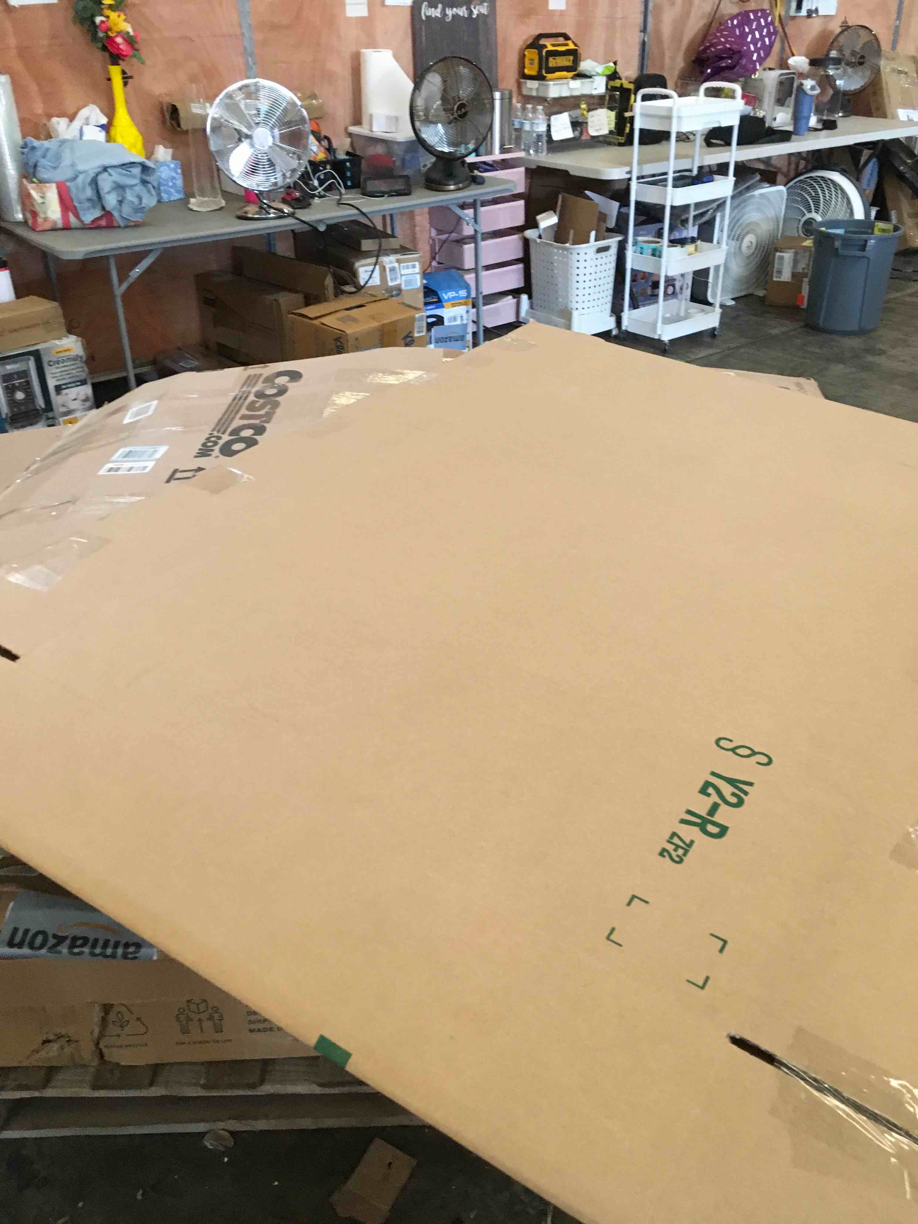 https://s3.amazonaws.com/lotting-images-prod/bidfta/BLU6682147_1726757288255.jpeg