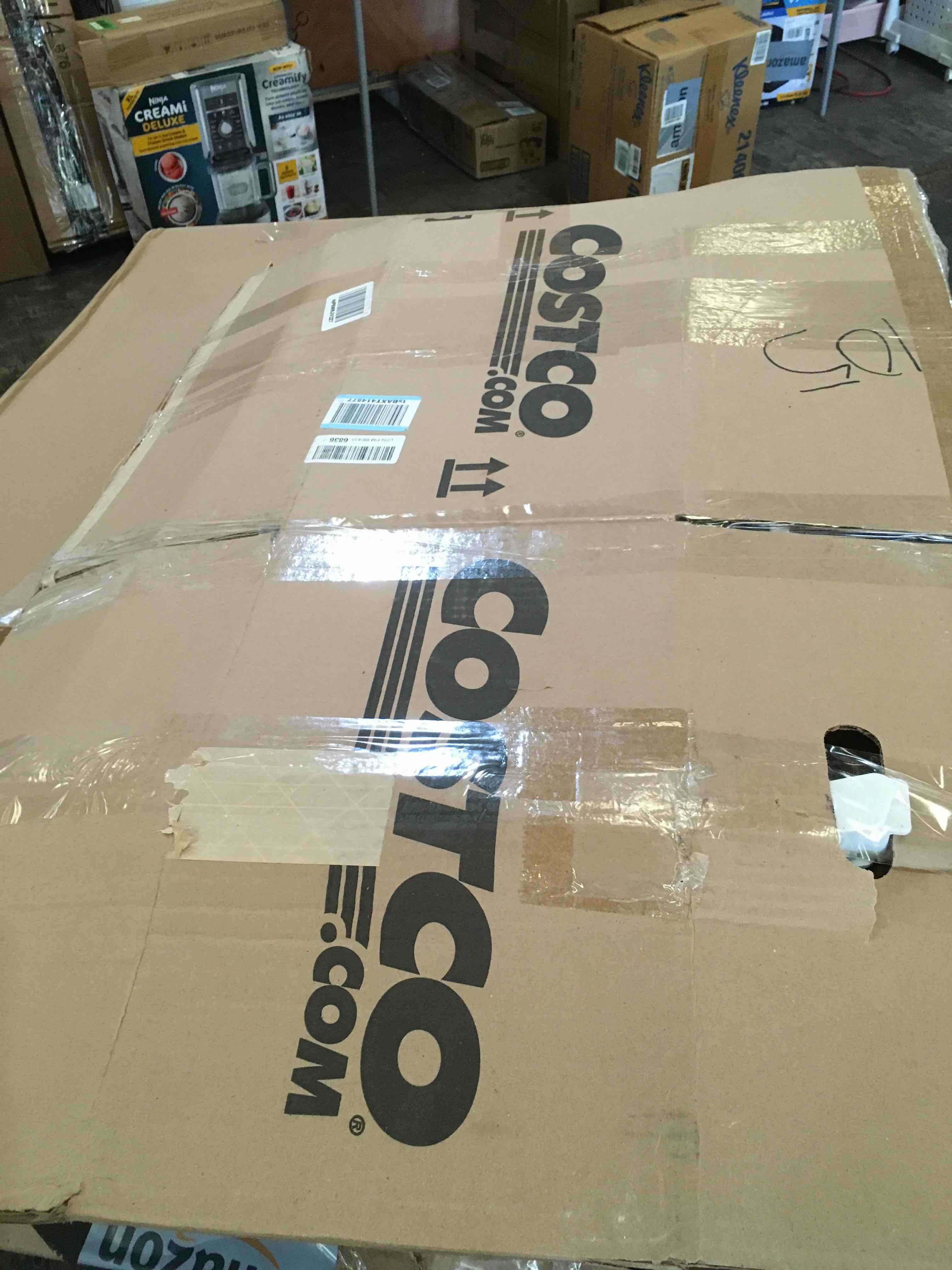 https://s3.amazonaws.com/lotting-images-prod/bidfta/BLU6682149_1726757543274.jpeg