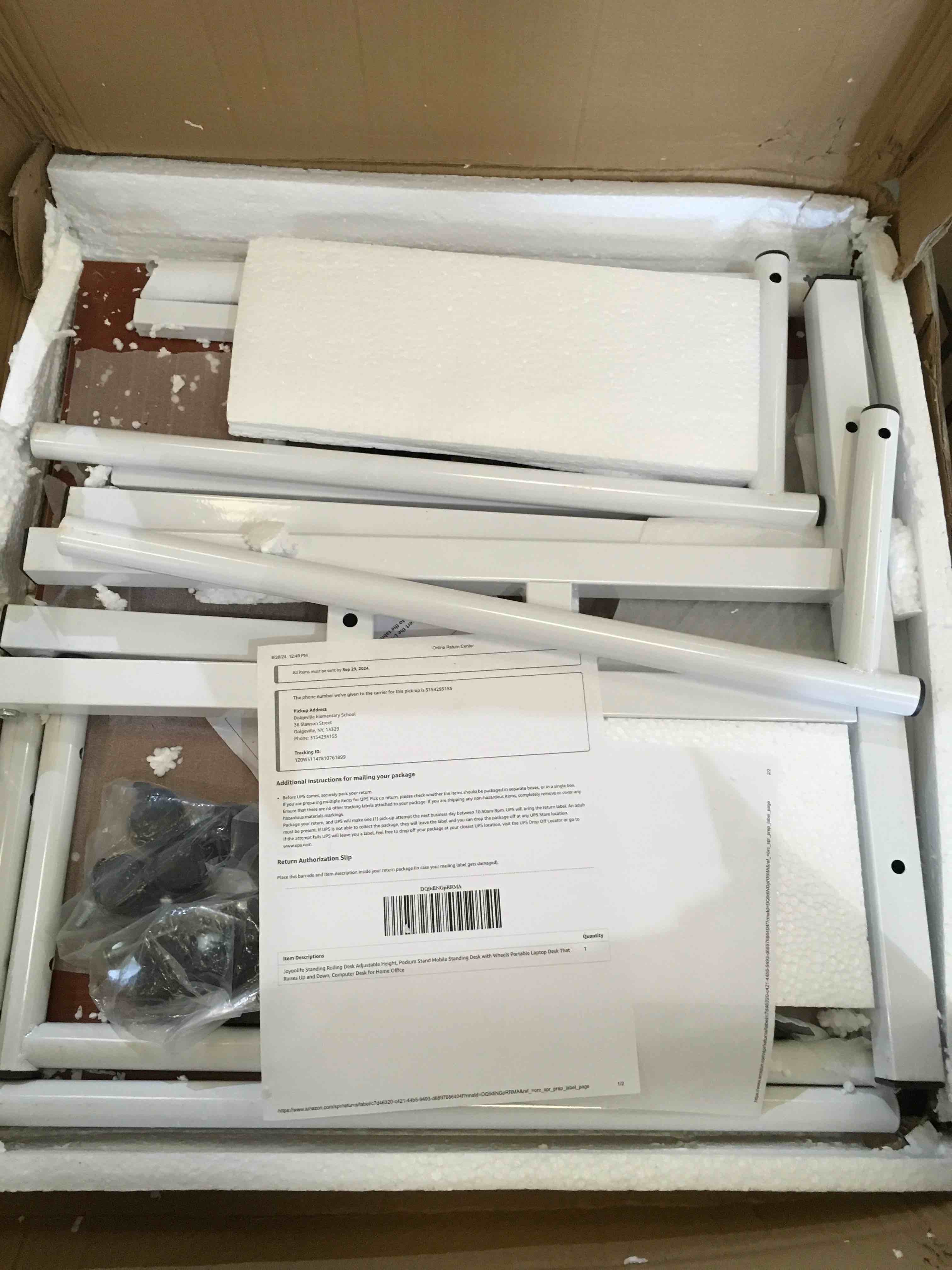https://s3.amazonaws.com/lotting-images-prod/bidfta/BLU6682152_1726758059288.jpeg
