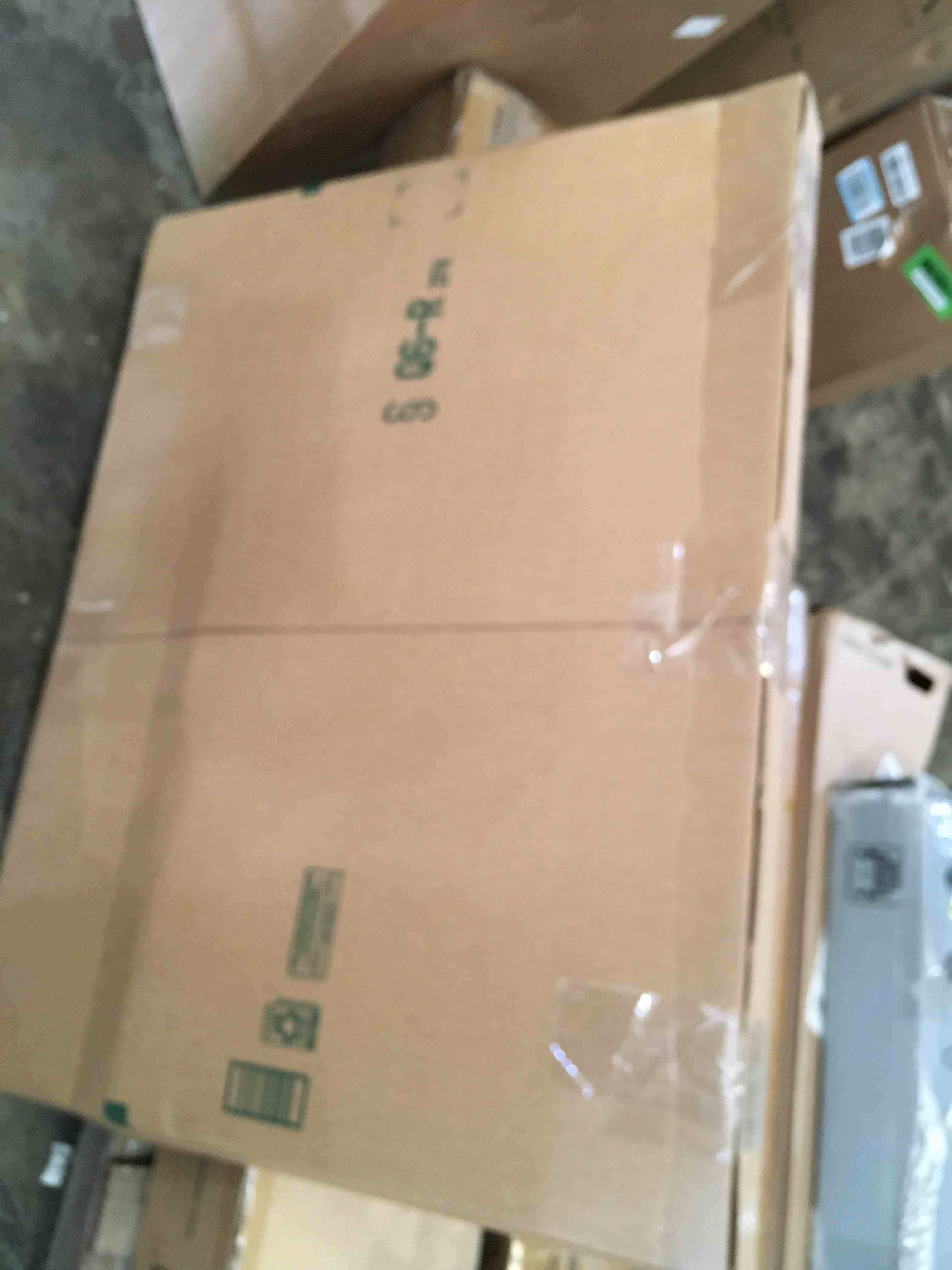 https://s3.amazonaws.com/lotting-images-prod/bidfta/BLU6682159_1726759163001.jpeg