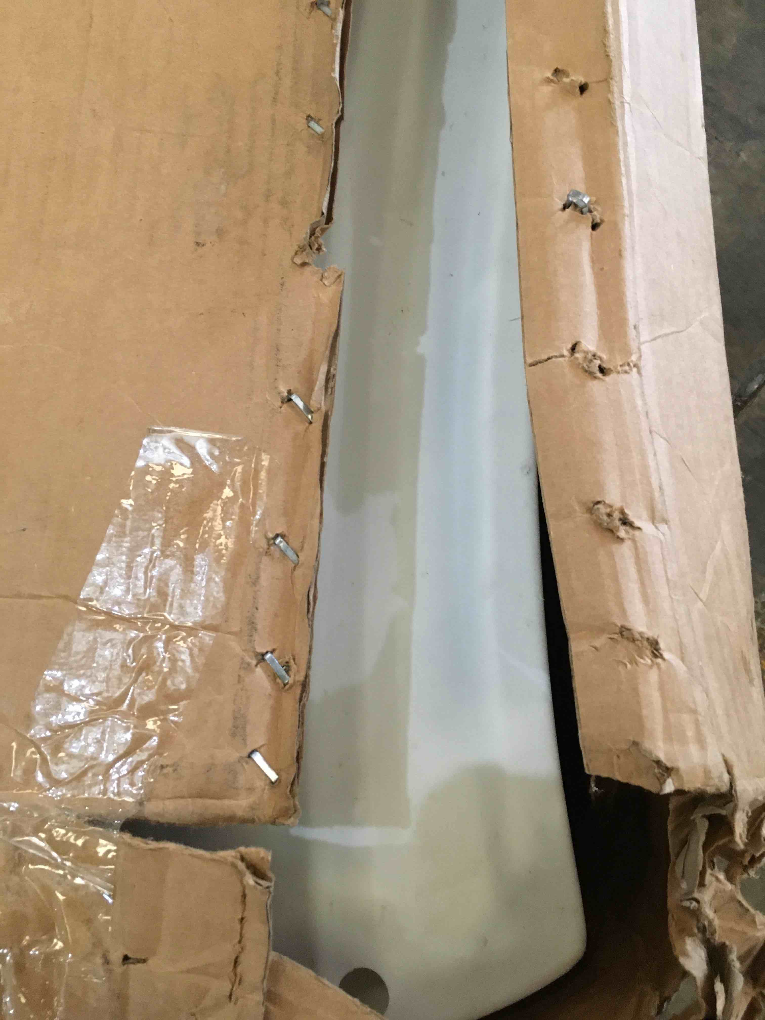 https://s3.amazonaws.com/lotting-images-prod/bidfta/BLU6682255_1726853600438.jpeg