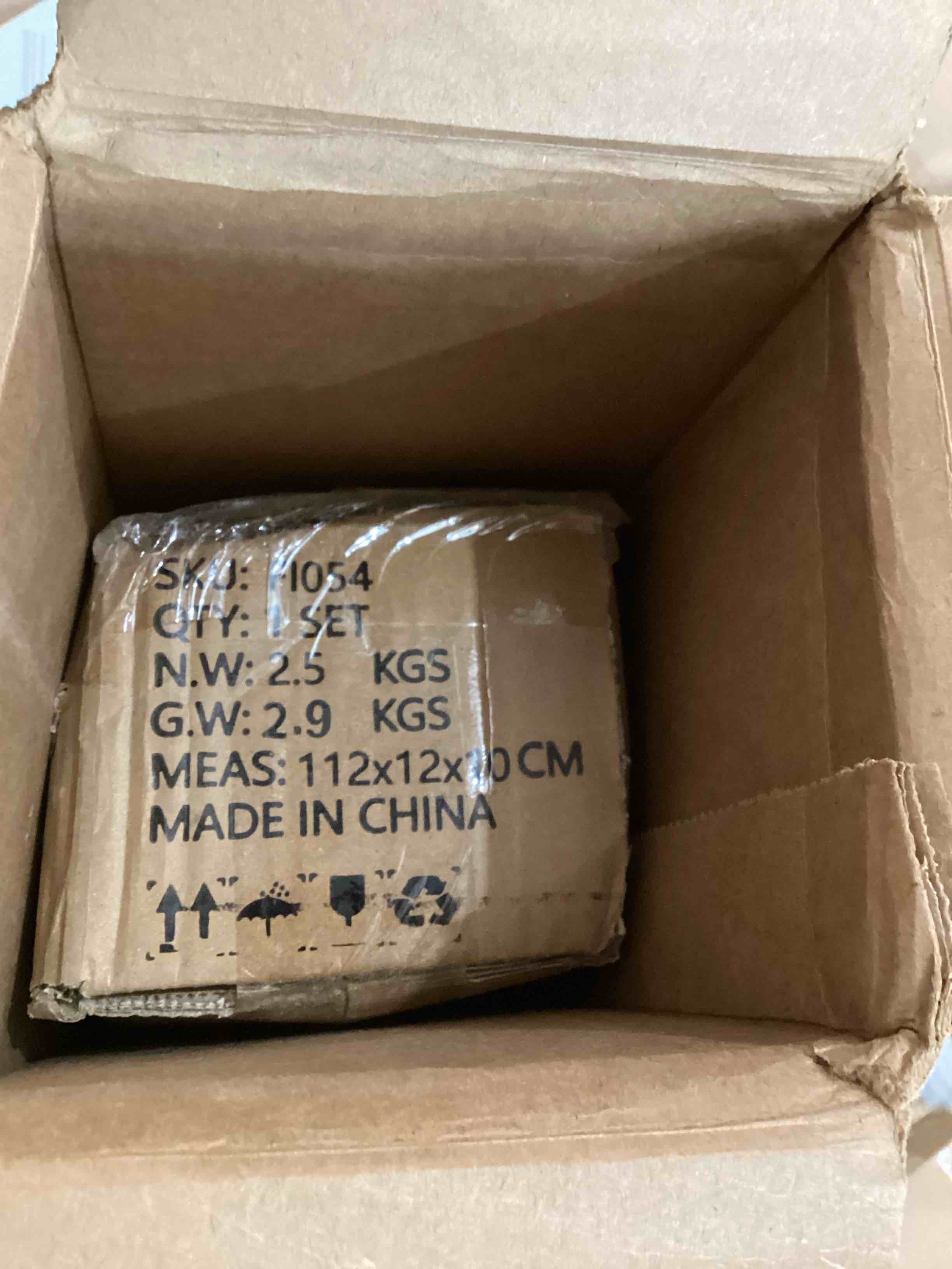https://s3.amazonaws.com/lotting-images-prod/bidfta/BLU6683631_1726234217909.jpeg