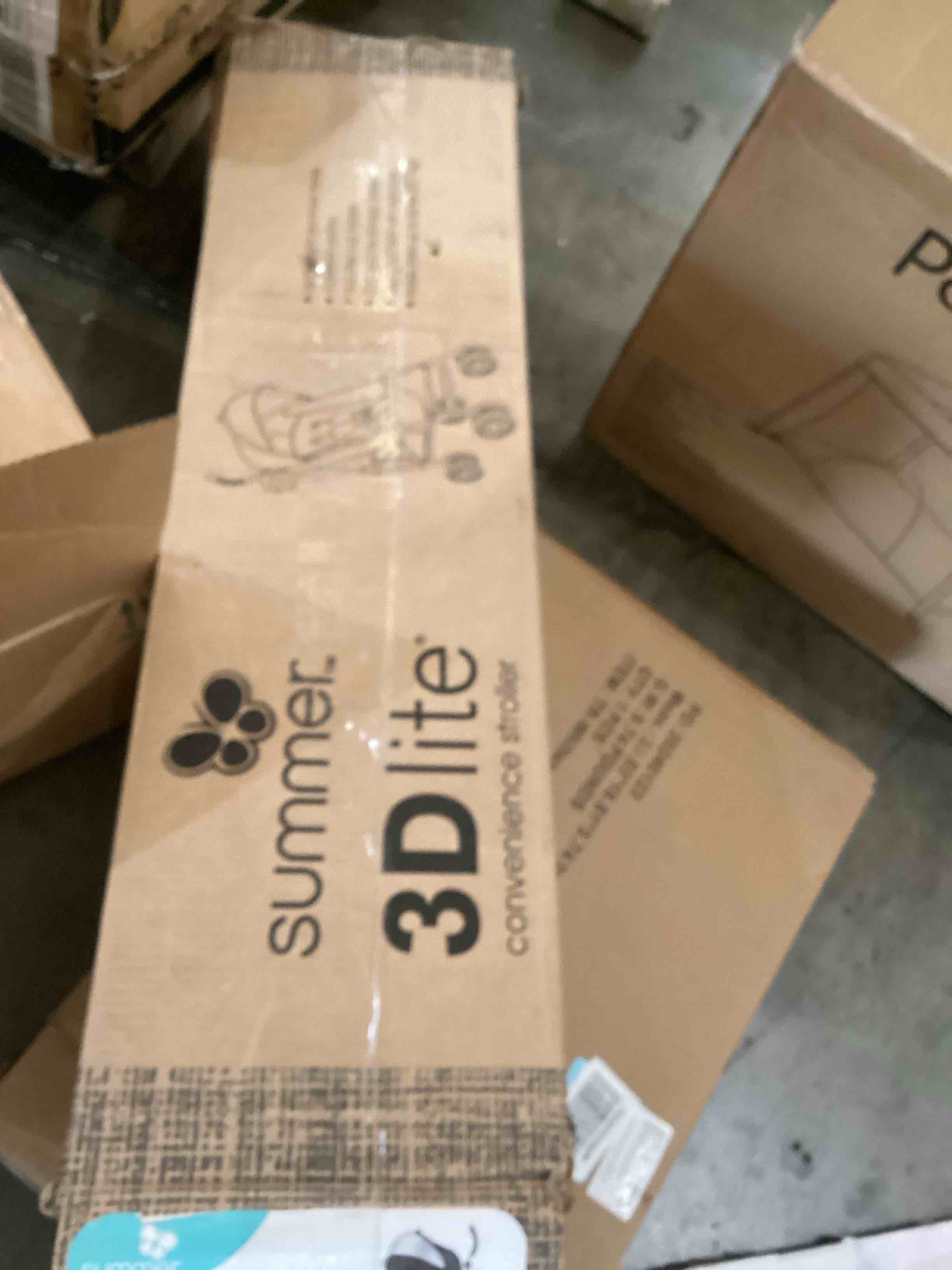 https://s3.amazonaws.com/lotting-images-prod/bidfta/BLU6683642_1726235018164.jpeg