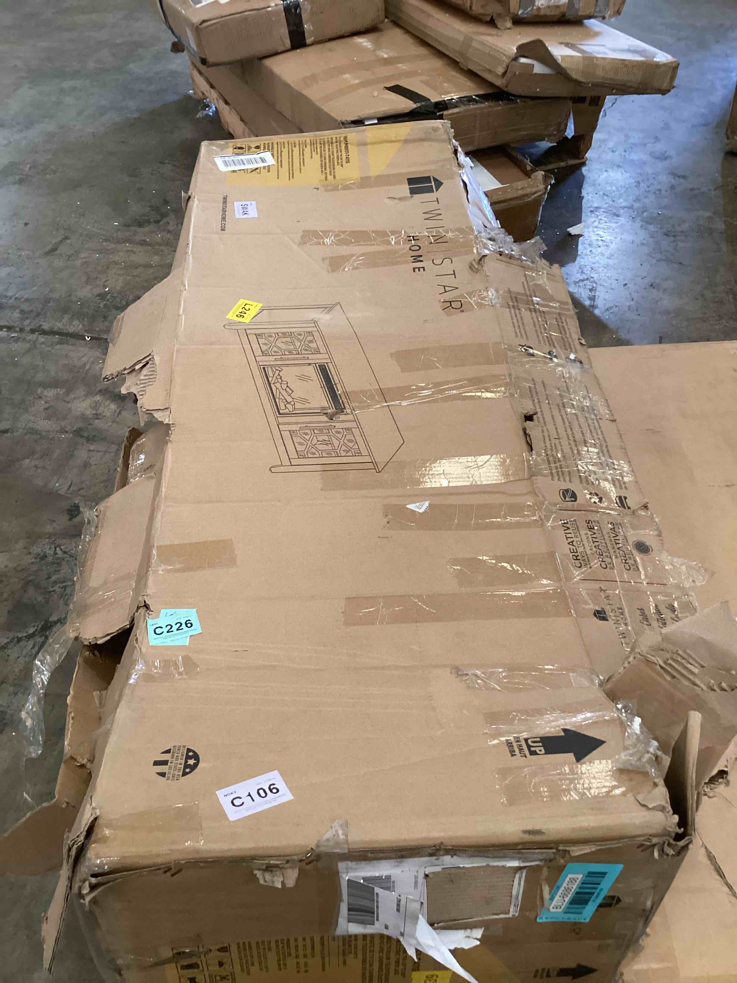 https://s3.amazonaws.com/lotting-images-prod/bidfta/BLU6686188_1727718214299.jpeg