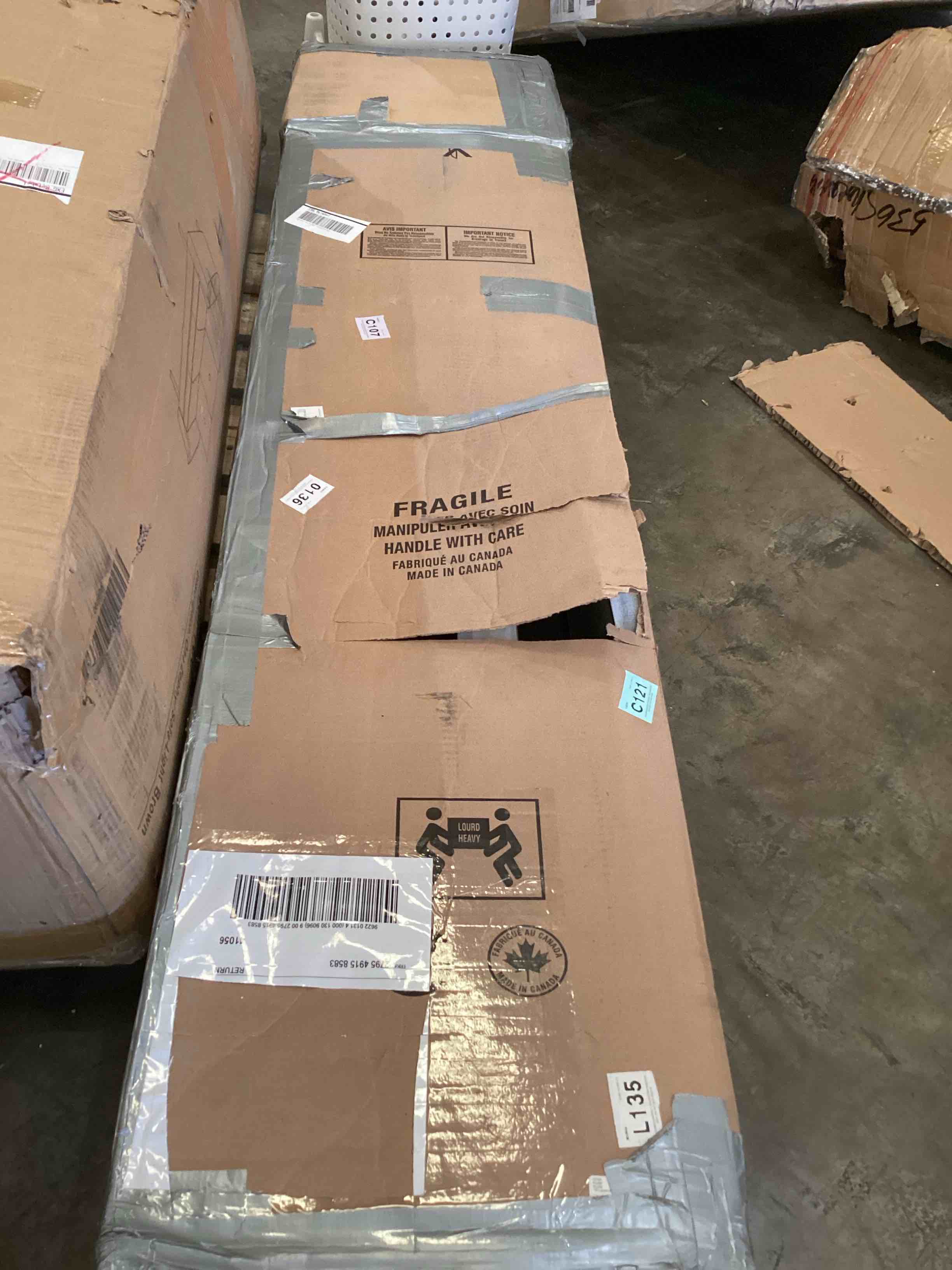 https://s3.amazonaws.com/lotting-images-prod/bidfta/BLU6686372_1728319933775.jpeg