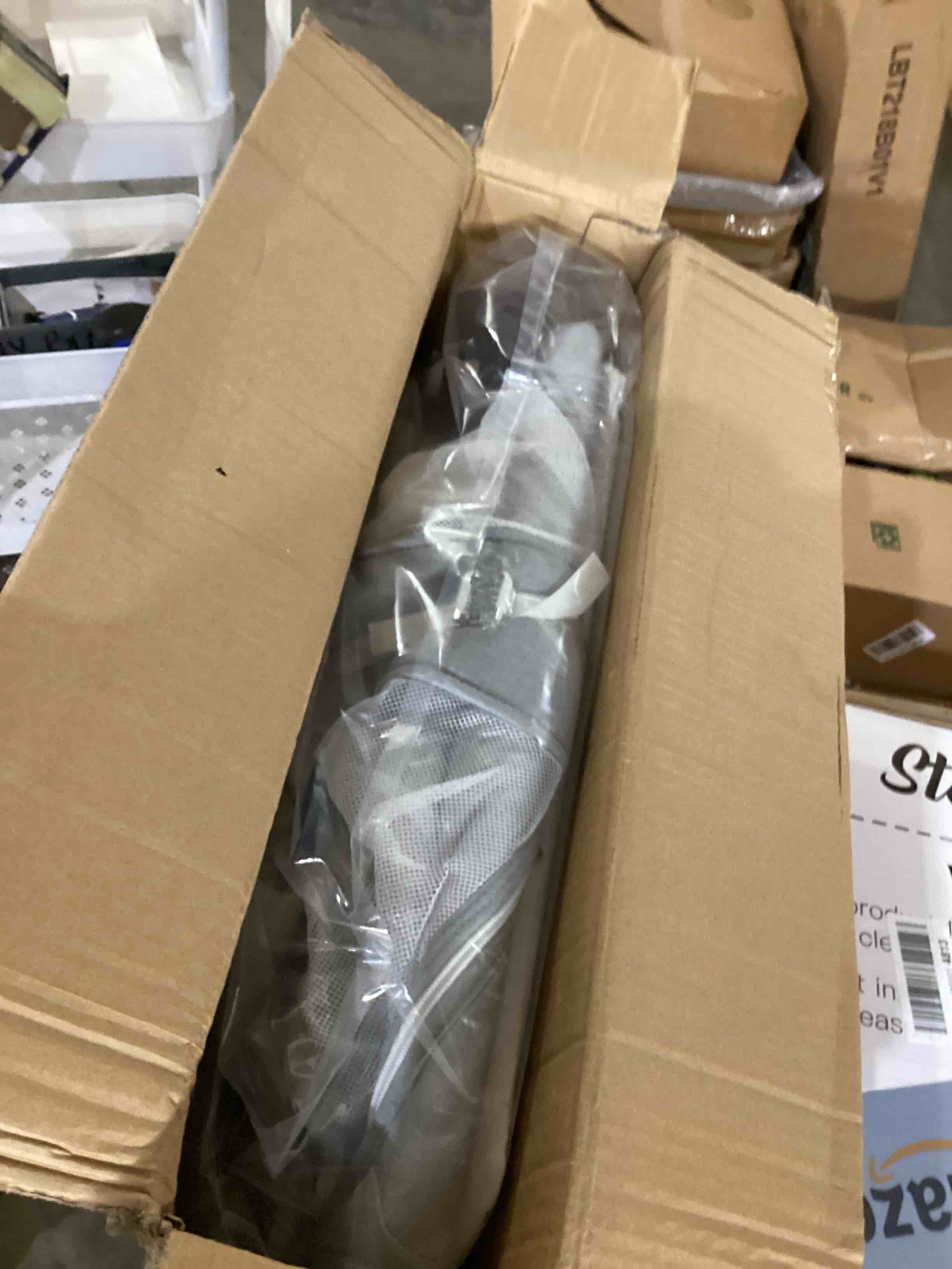 https://s3.amazonaws.com/lotting-images-prod/bidfta/BLU6686983_1730206455627.jpeg