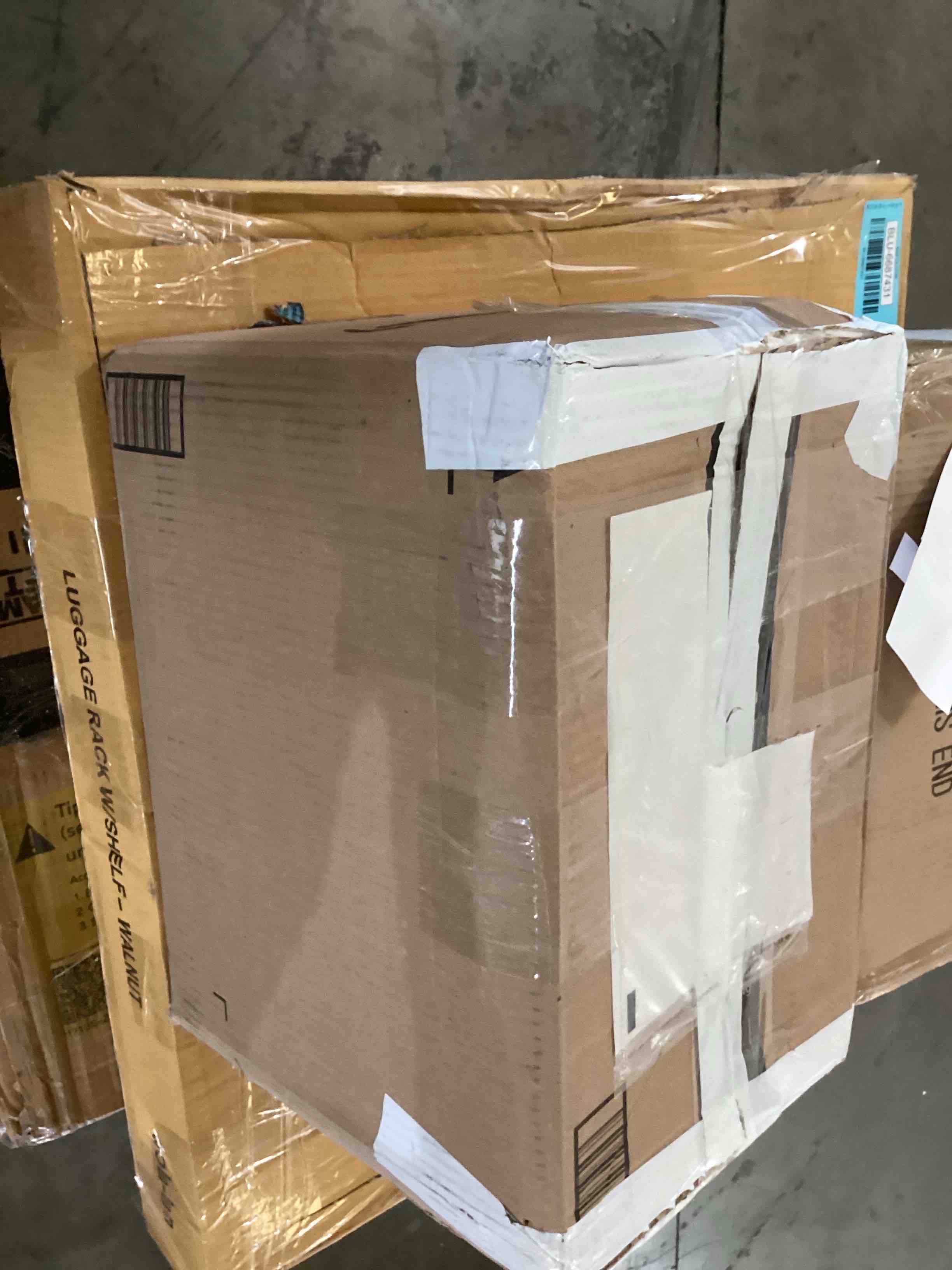 https://s3.amazonaws.com/lotting-images-prod/bidfta/BLU6687432_1731522525334.jpeg