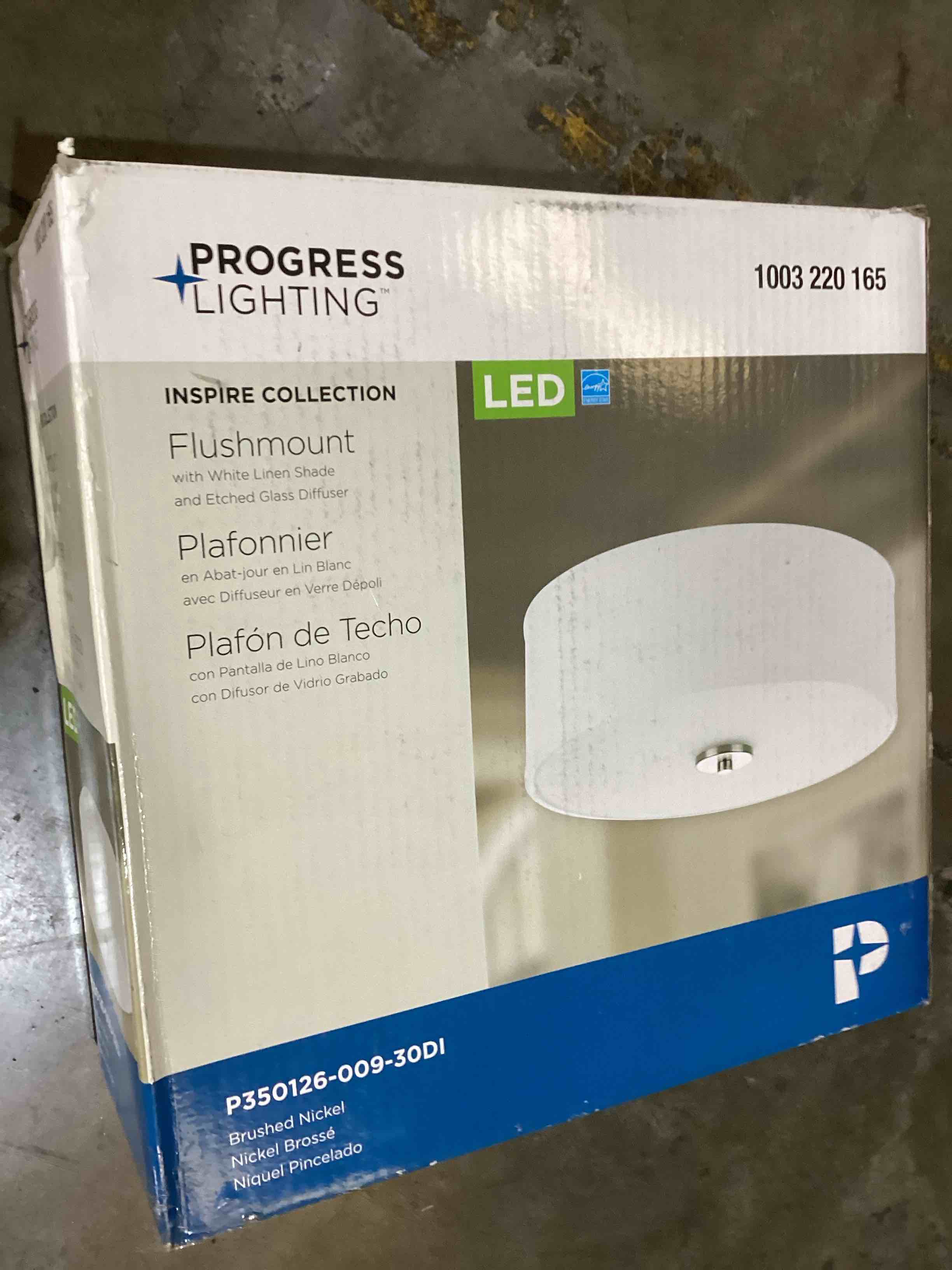 https://s3.amazonaws.com/lotting-images-prod/bidfta/BLU6687481_1720449042350.jpeg