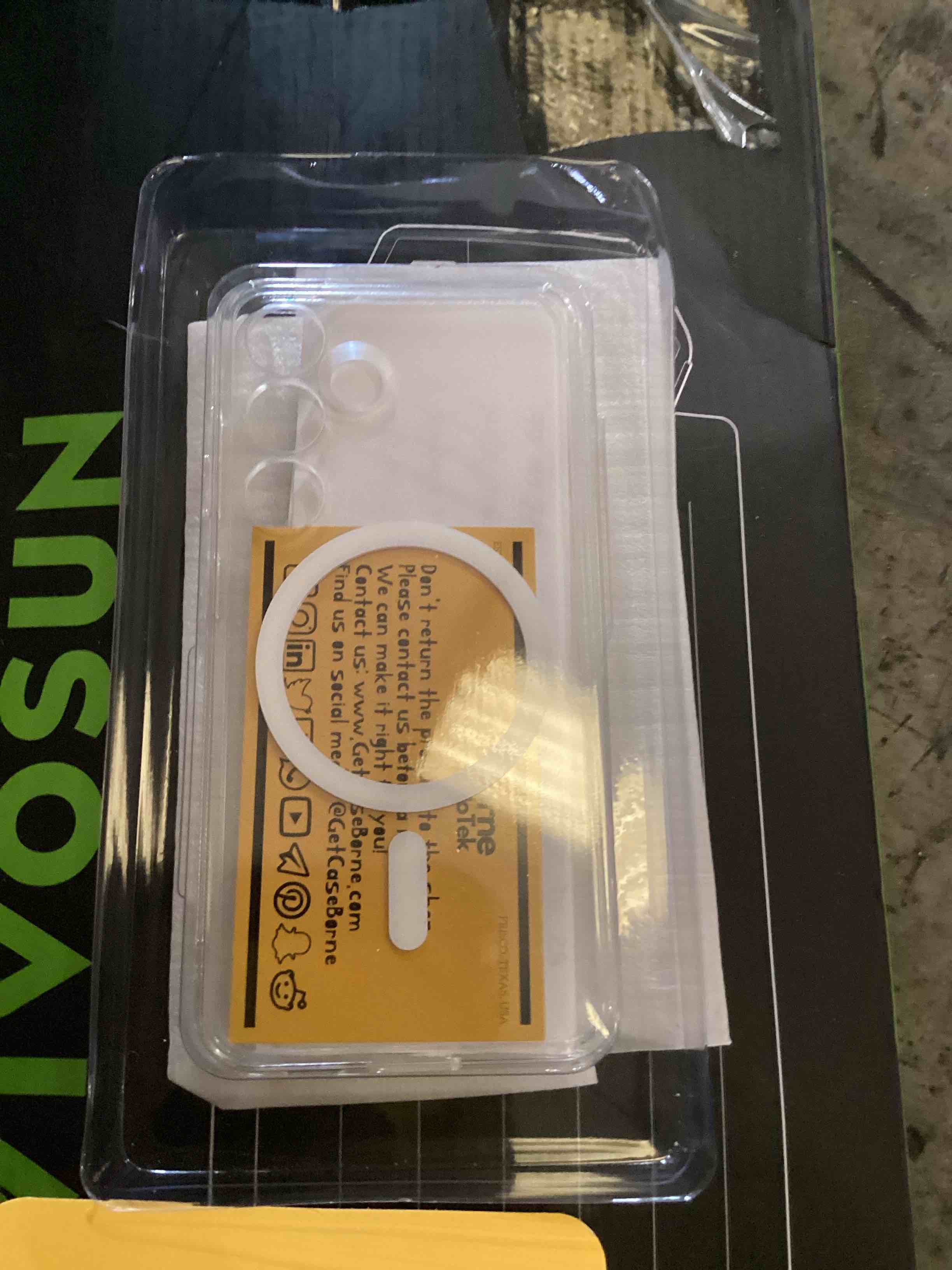 https://s3.amazonaws.com/lotting-images-prod/bidfta/BLU6688280_1723042049018.jpeg