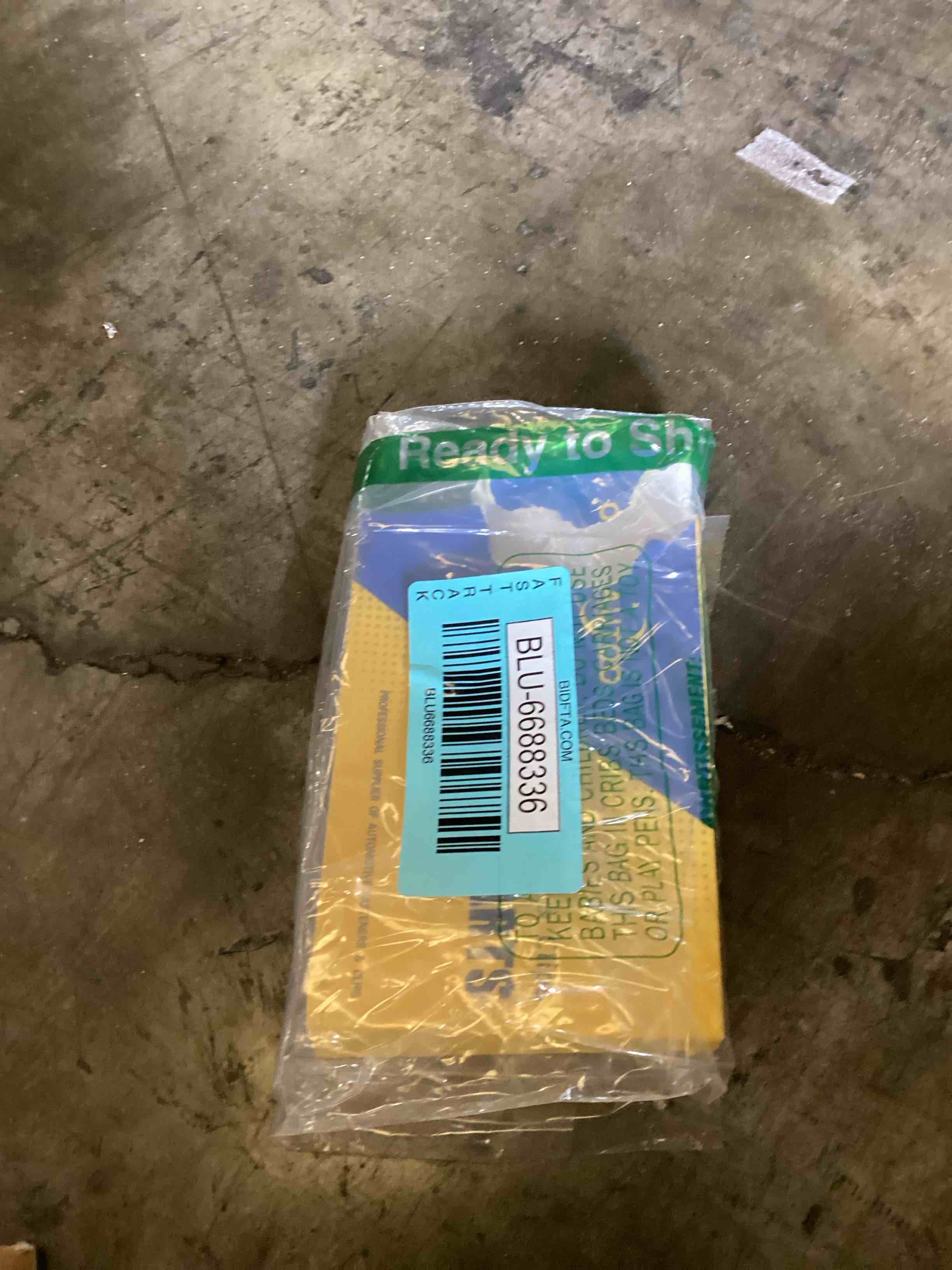 https://s3.amazonaws.com/lotting-images-prod/bidfta/BLU6688336_1723049889347.jpeg