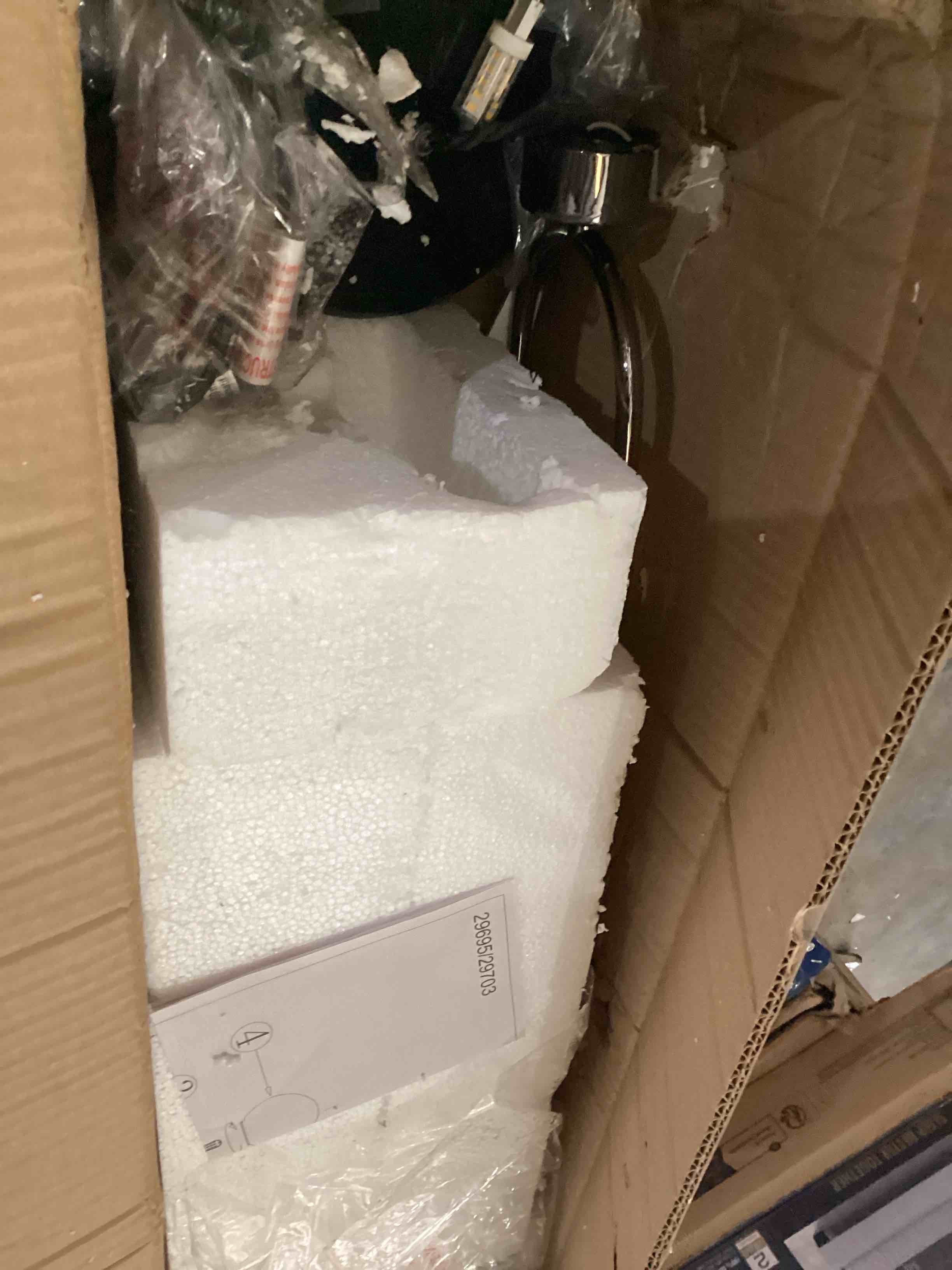 https://s3.amazonaws.com/lotting-images-prod/bidfta/BLU6689270_1728393061755.jpeg