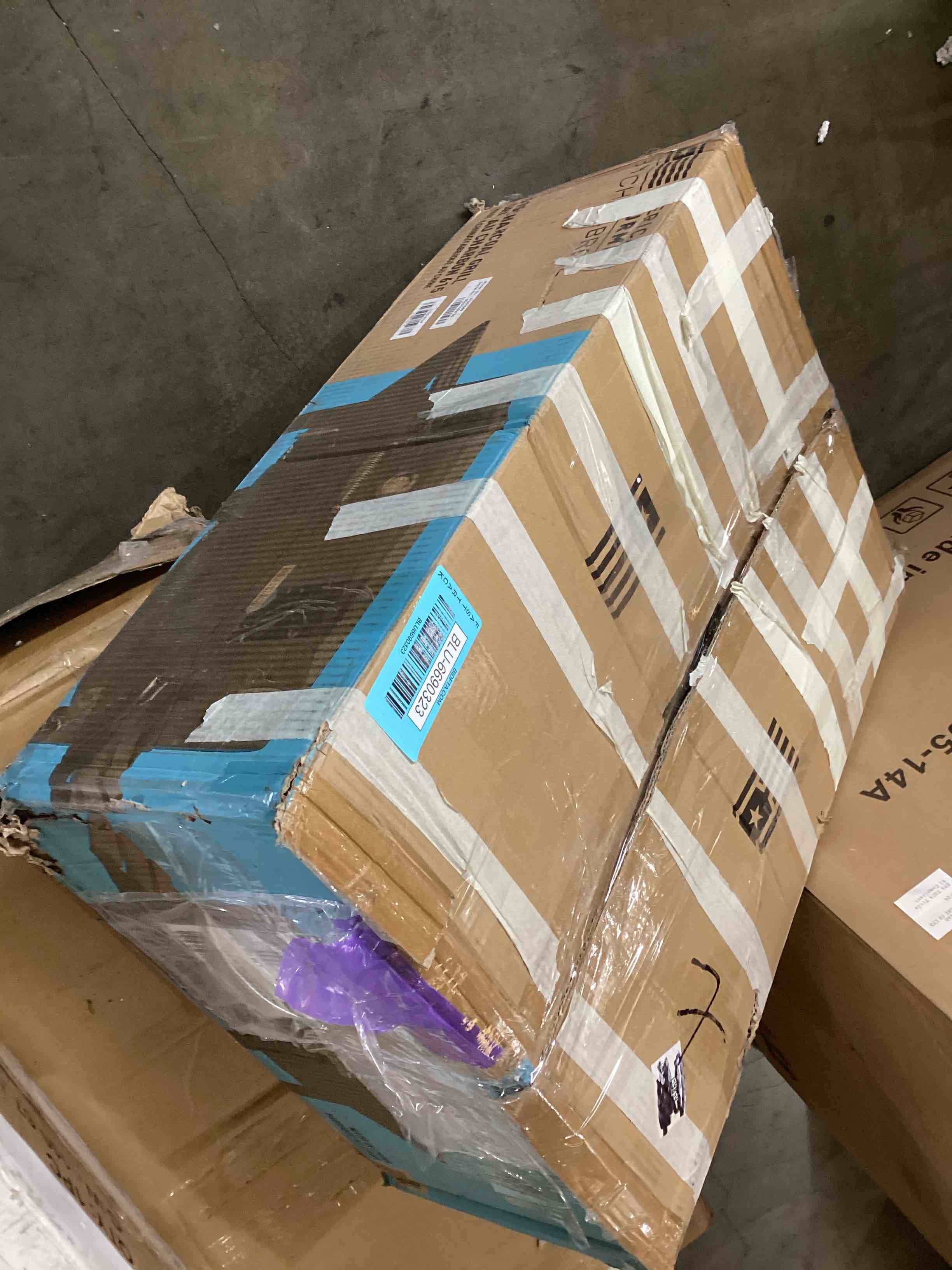 https://s3.amazonaws.com/lotting-images-prod/bidfta/BLU6690323_1730213720708.jpeg