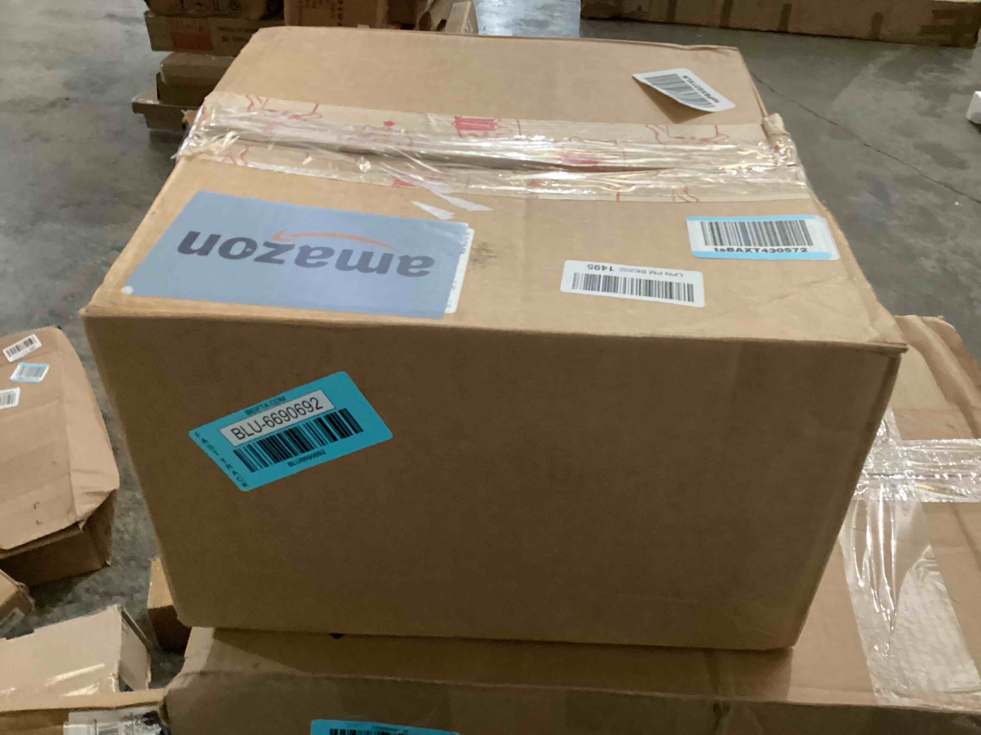 https://s3.amazonaws.com/lotting-images-prod/bidfta/BLU6690692_1730387356275.jpeg