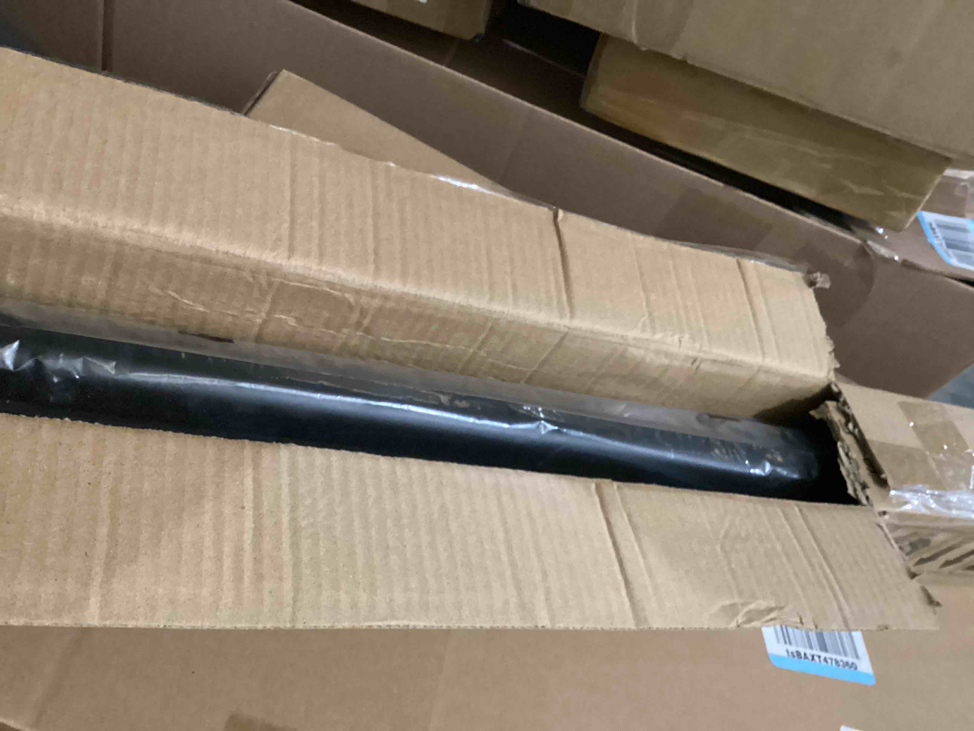 https://s3.amazonaws.com/lotting-images-prod/bidfta/BLU6690725_1730394133320.jpeg