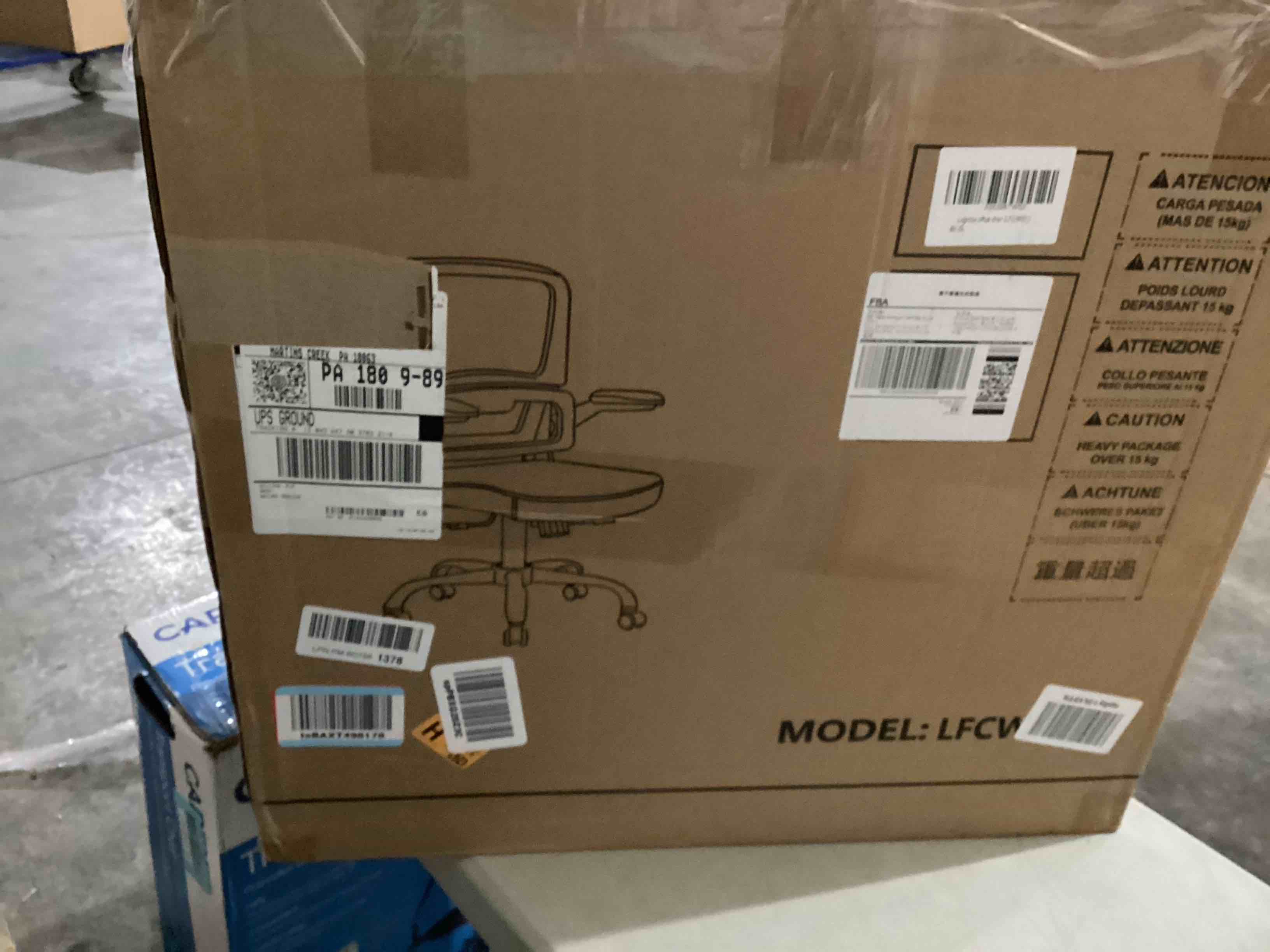 https://s3.amazonaws.com/lotting-images-prod/bidfta/BLU6691014_1730902785760.jpeg