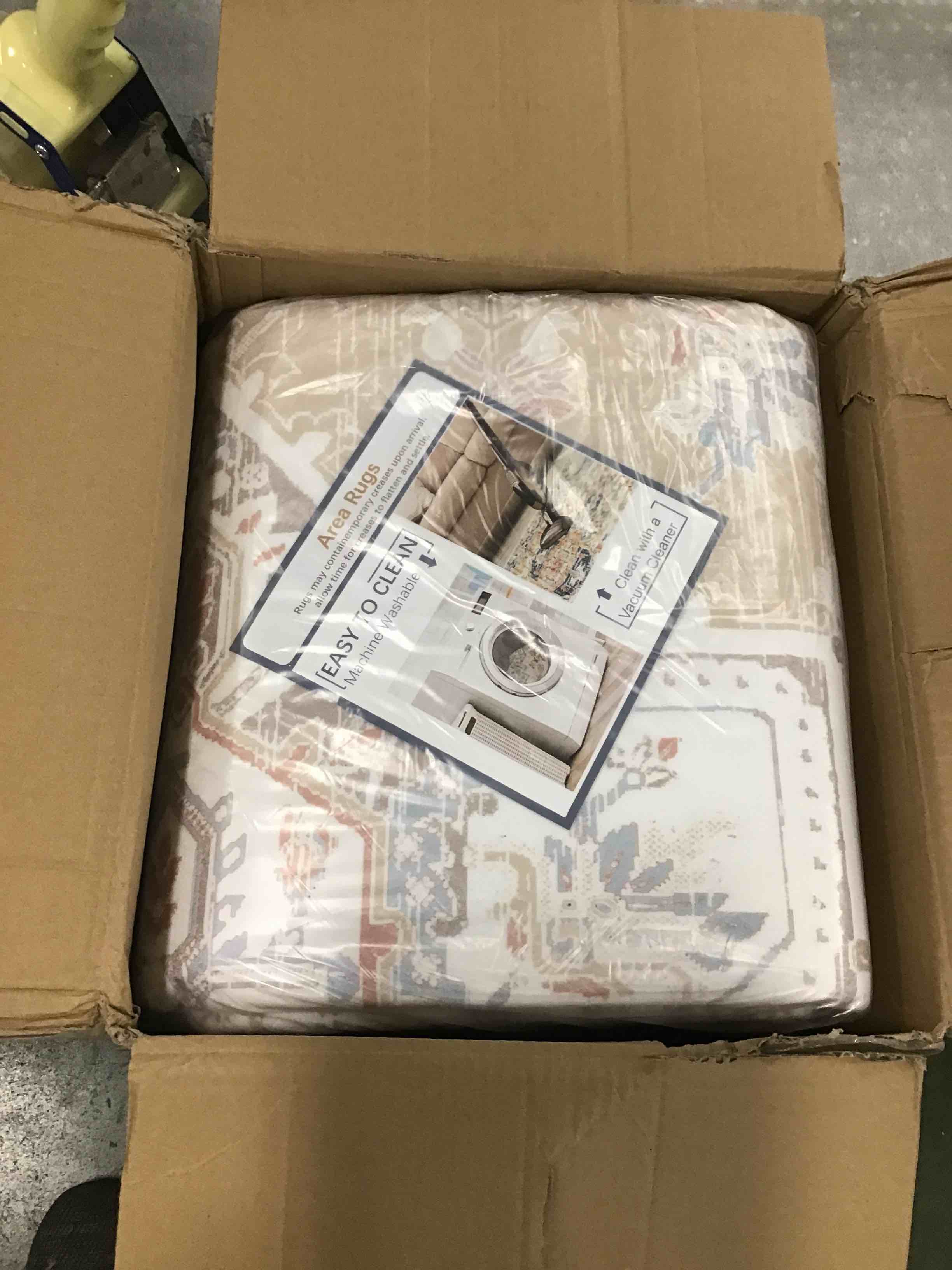 https://s3.amazonaws.com/lotting-images-prod/bidfta/BLU6692006_1722484097437.jpeg