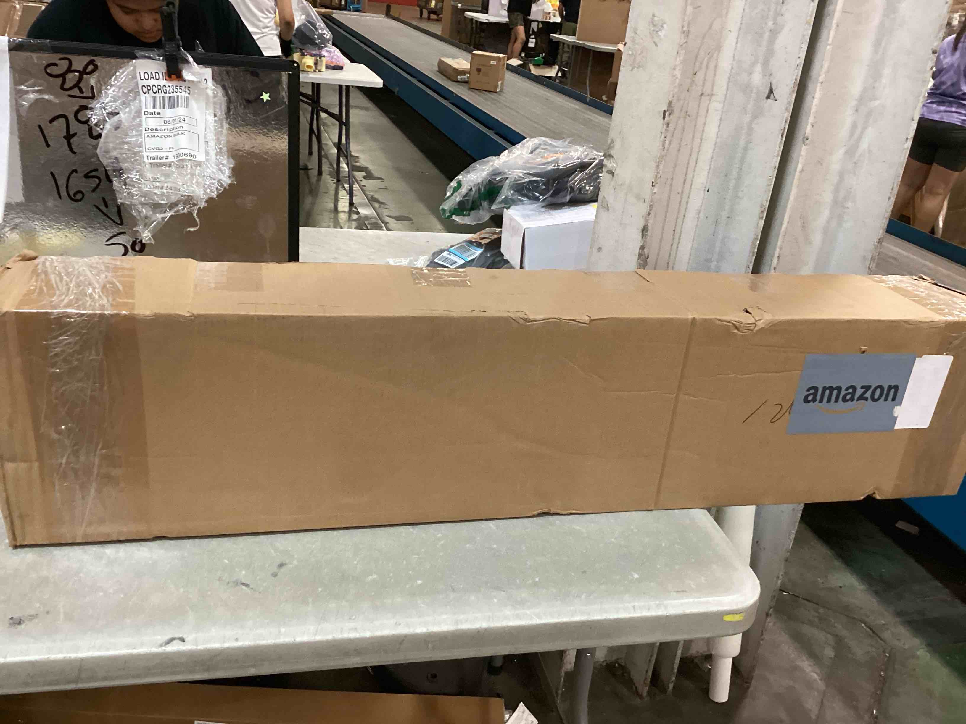 https://s3.amazonaws.com/lotting-images-prod/bidfta/BLU6692424_1723081819121.jpeg