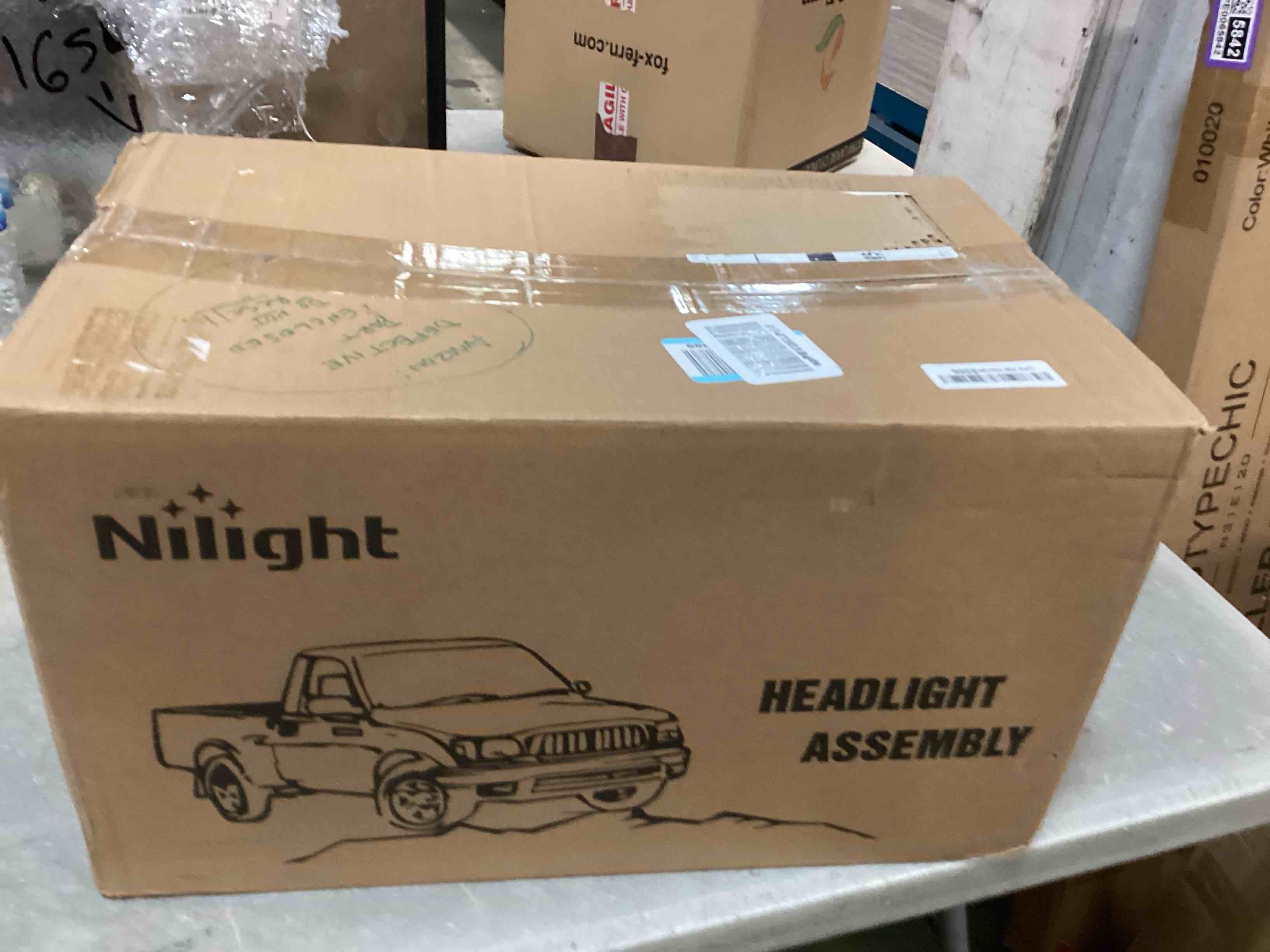 Nilight Headlight Assembly for 2001 2002 2003 2004 Toyota Tacoma Replacement Headlamp Chrome Housing Amber Reflector Driver and Passenger Side, 2 Years Warranty